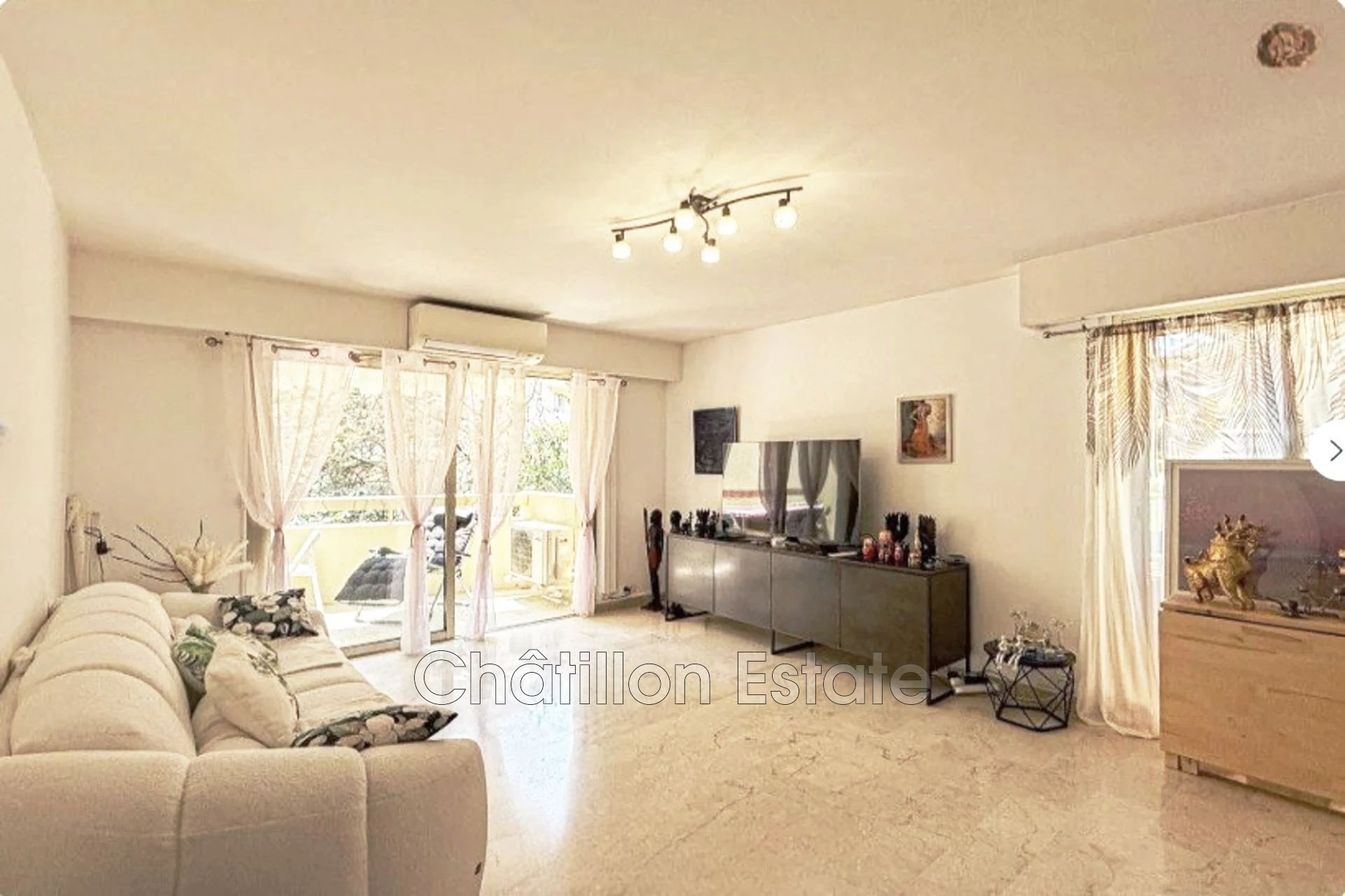 Agence immobilière de Châtillon Estate