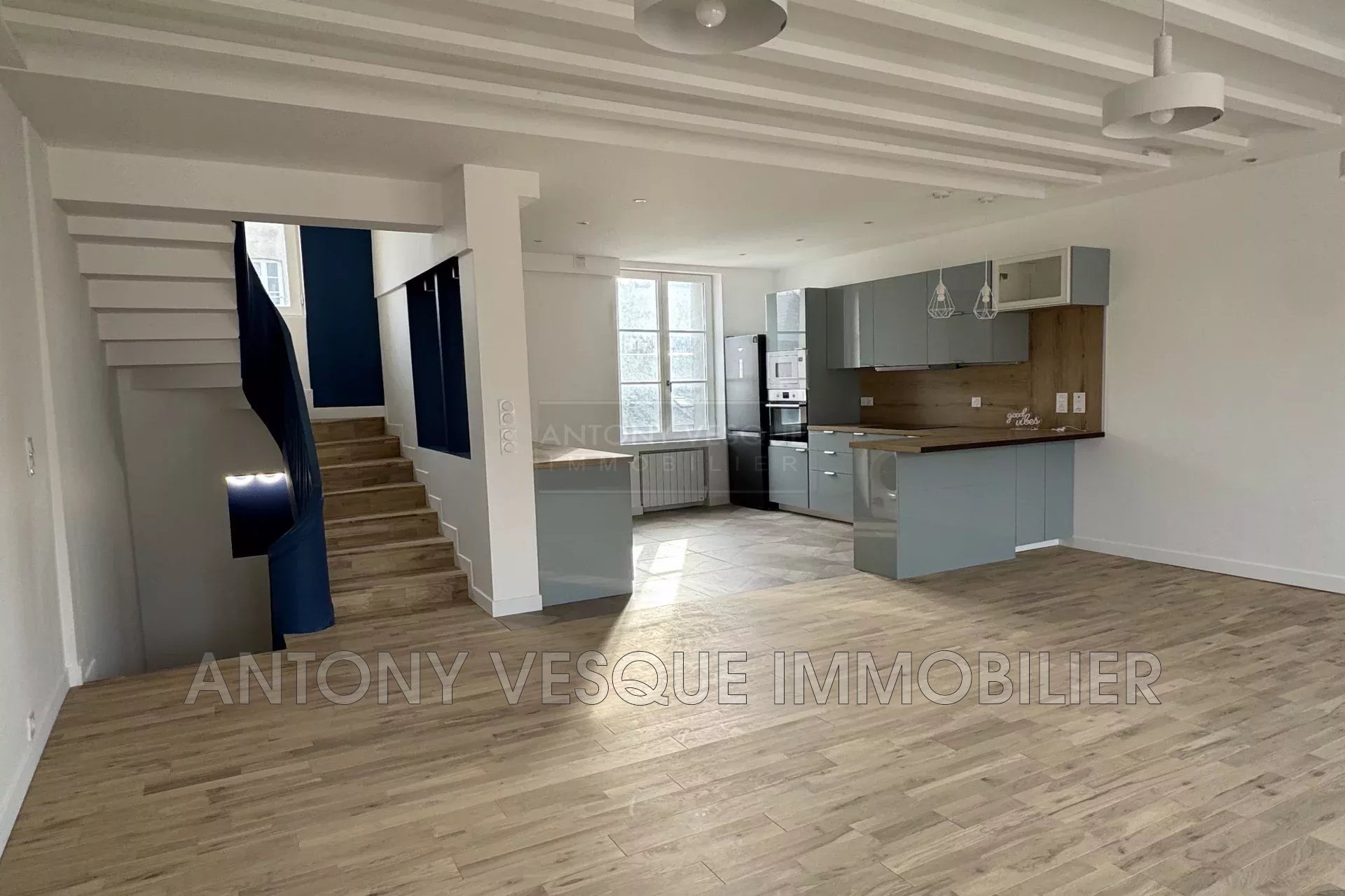 Agence immobilière de AVI Agon Coutainville - Vesque Immobilier