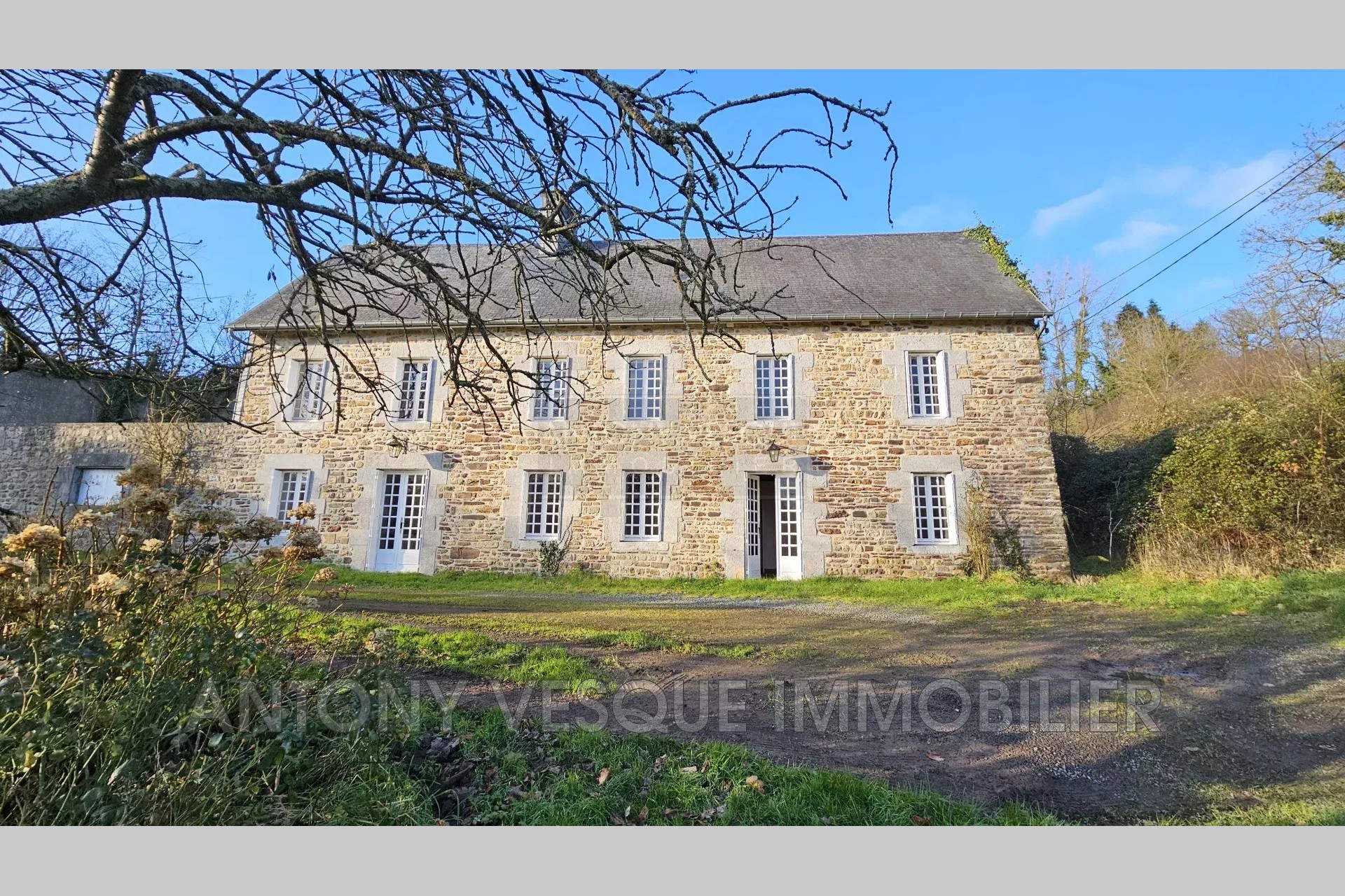 Agence immobilière de AVI Agon Coutainville - Vesque Immobilier