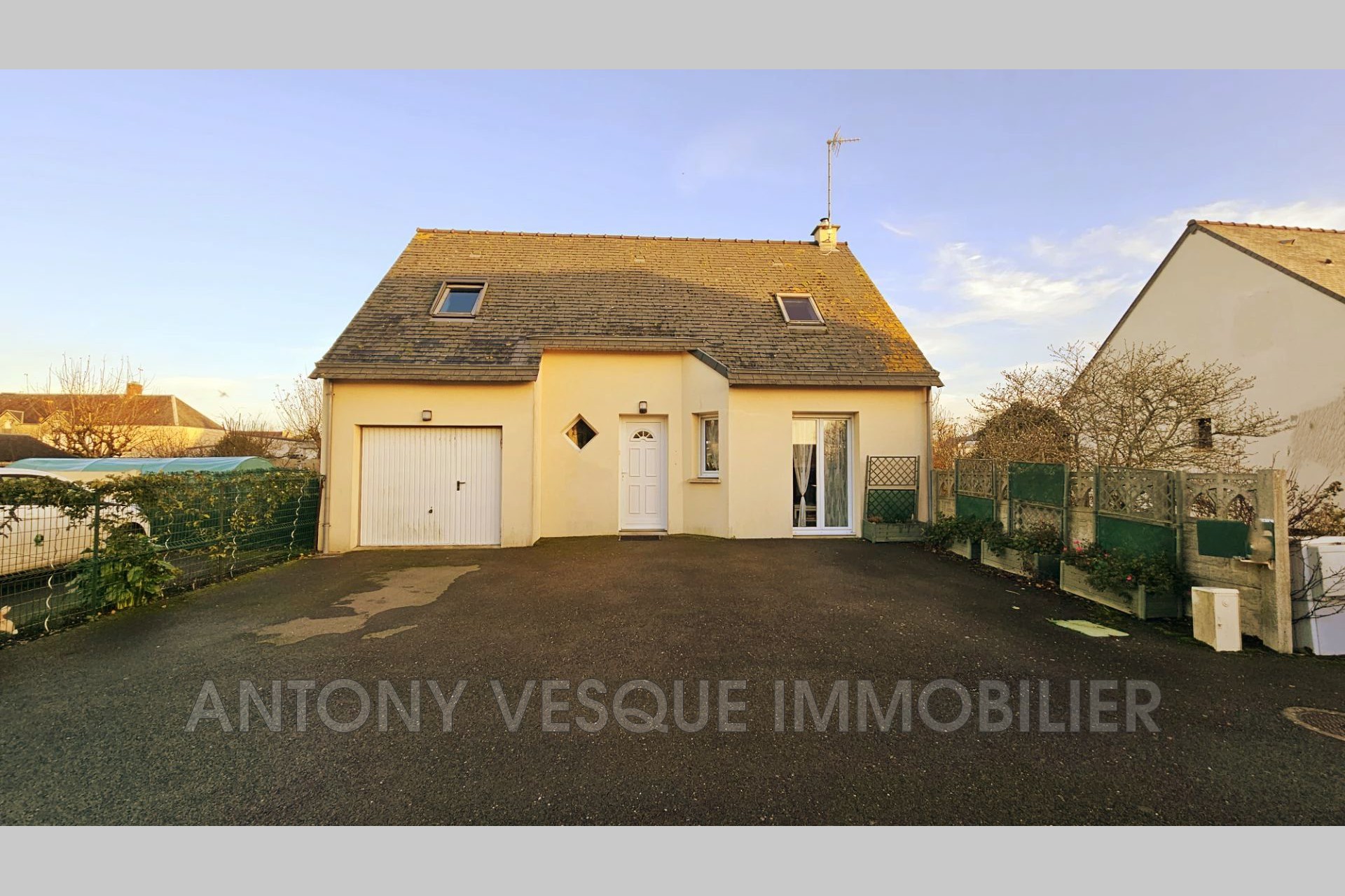 Agence immobilière de AVI Agon Coutainville - Vesque Immobilier