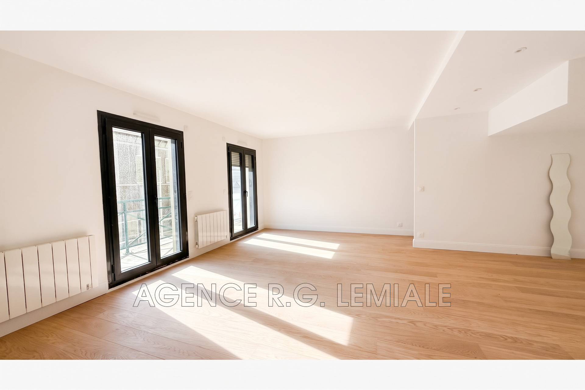 Agence immobilière de AGENCE R.G. LEMIALE