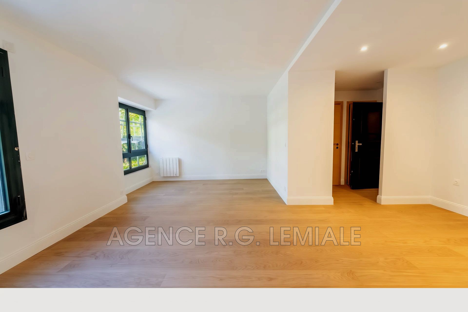 Agence immobilière de AGENCE R.G. LEMIALE