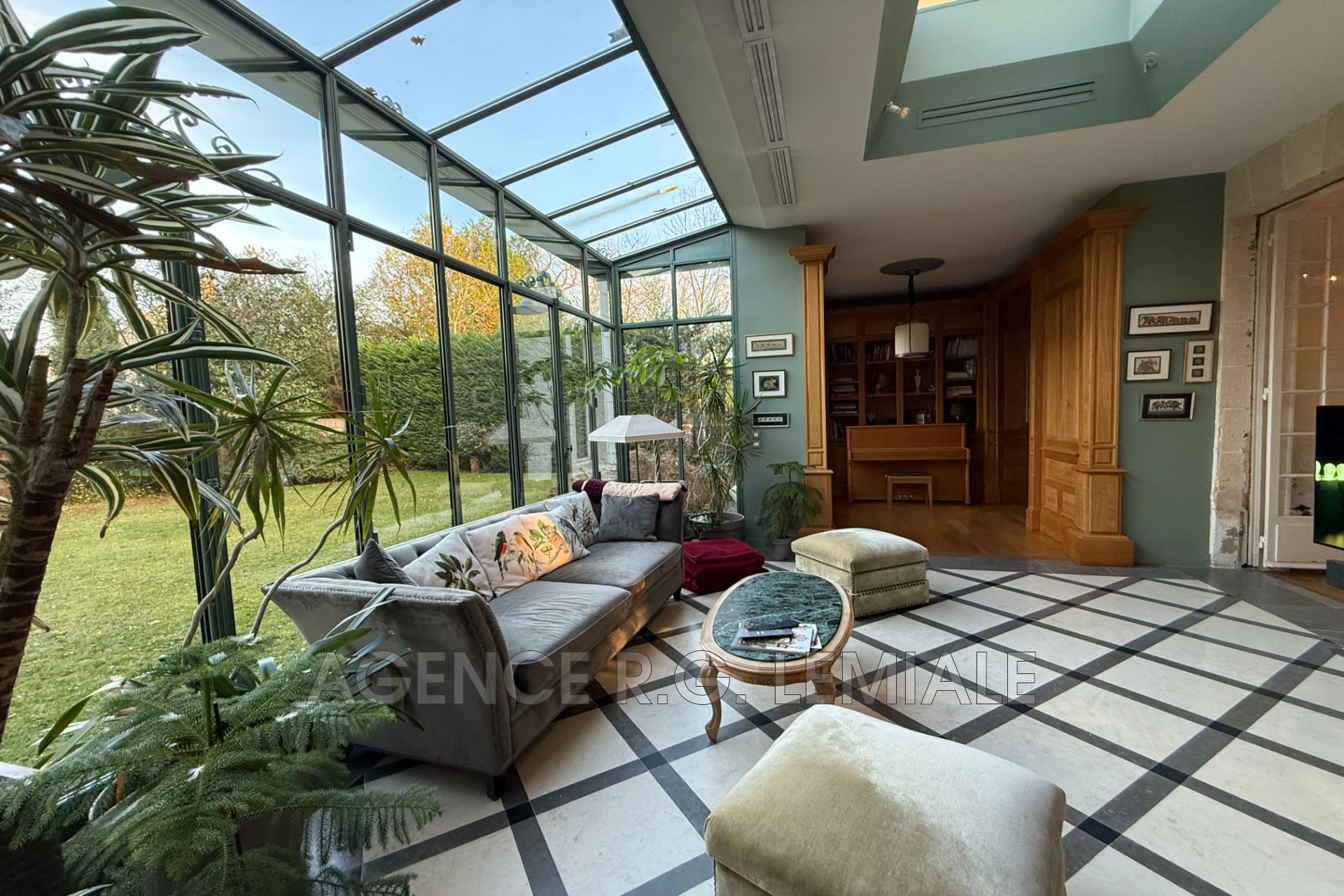 Agence immobilière de AGENCE R.G. LEMIALE