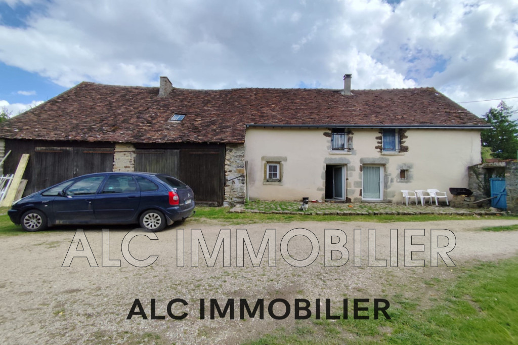 Maison en pierres + maison annexe