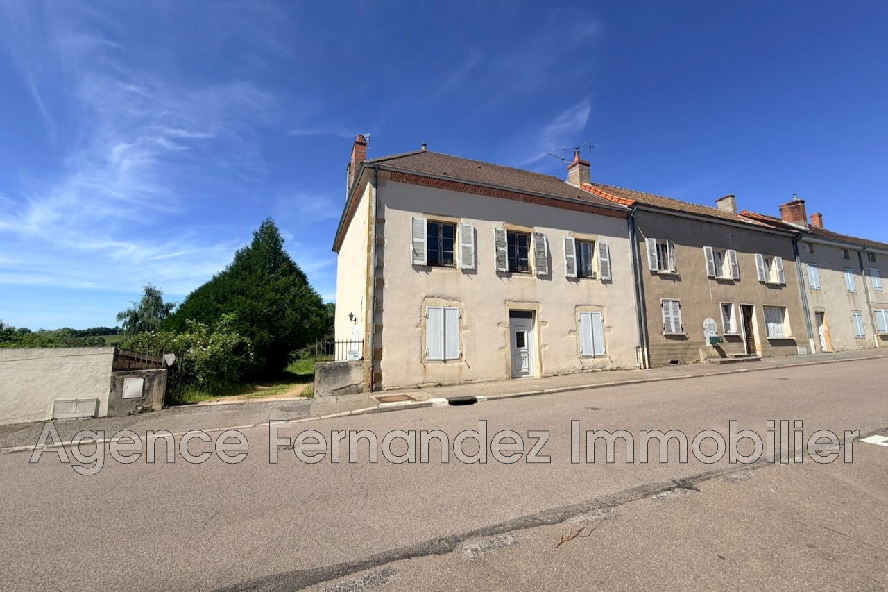 Maison de village à rénover