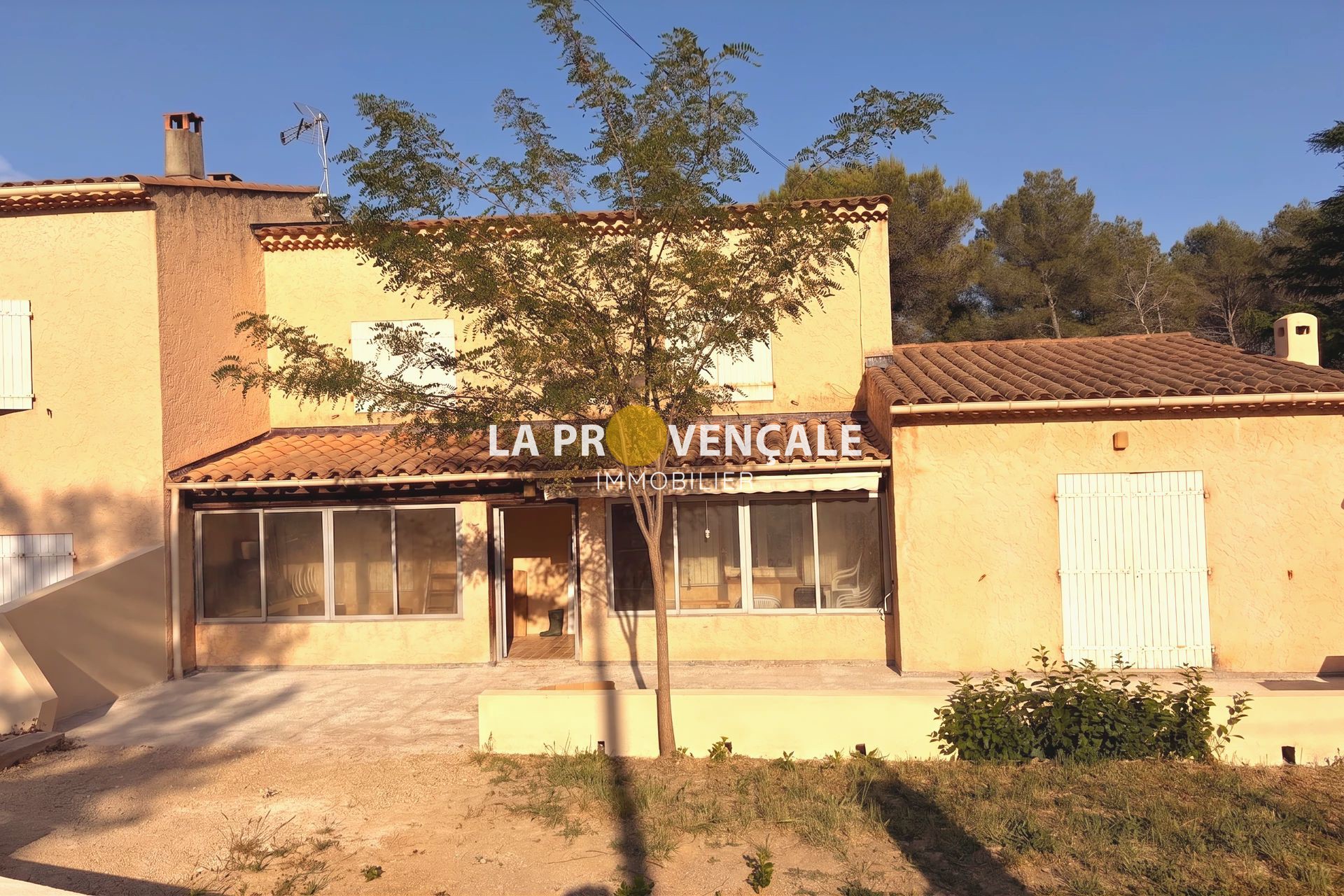Image principale - Gréasque