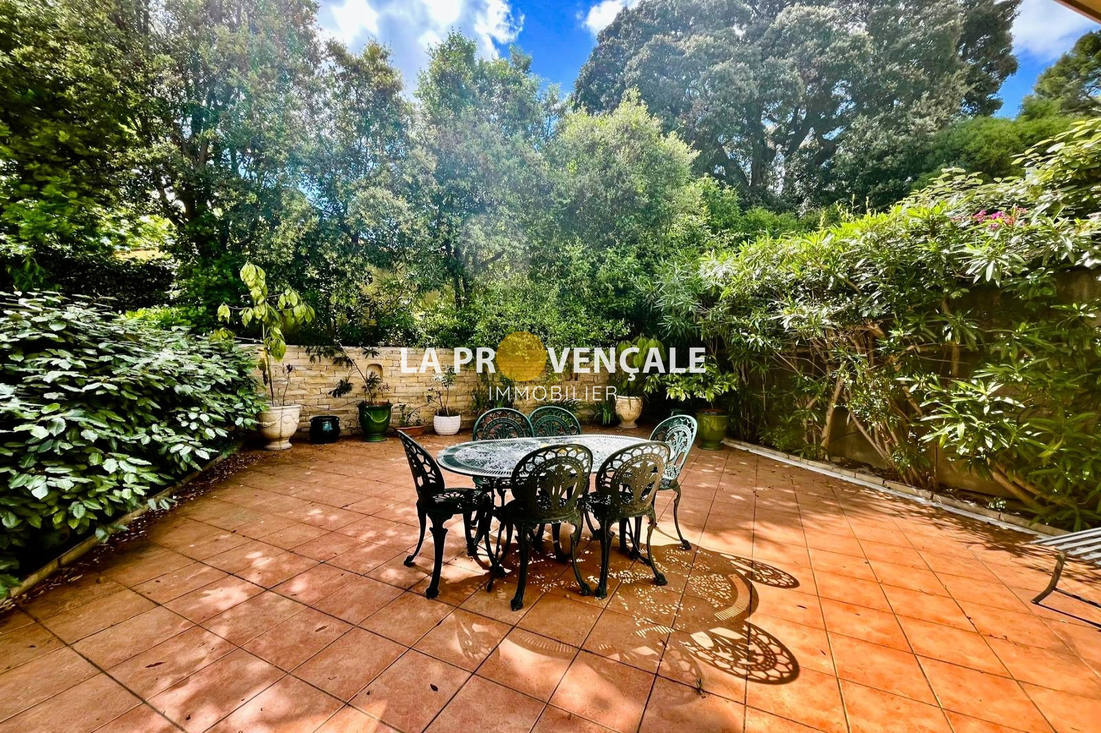 Agence immobilière de La Provençale La Destrousse