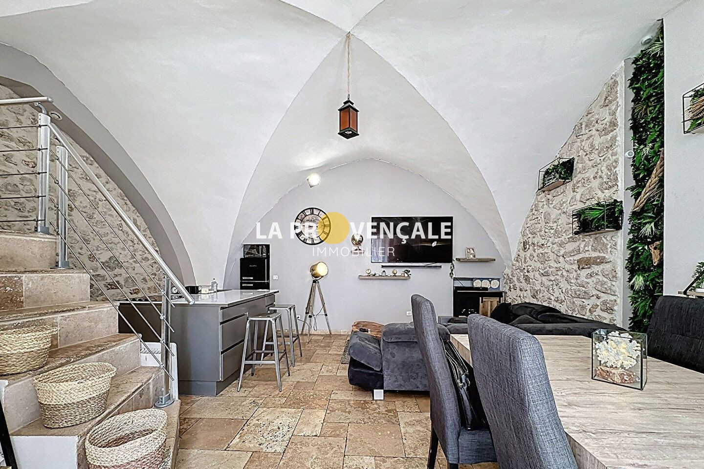 Agence immobilière de LA Provençale Trets