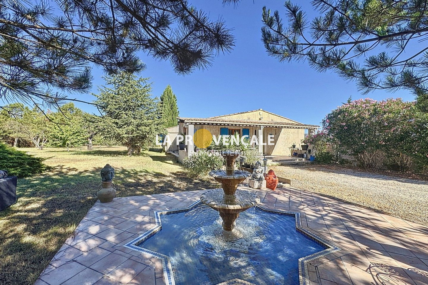 Agence immobilière de LA Provençale Trets