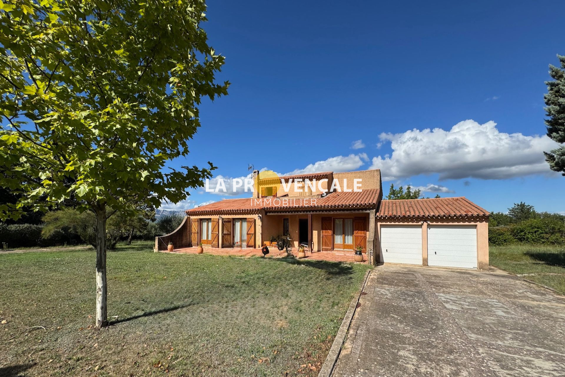 Agence immobilière de LA Provençale Trets
