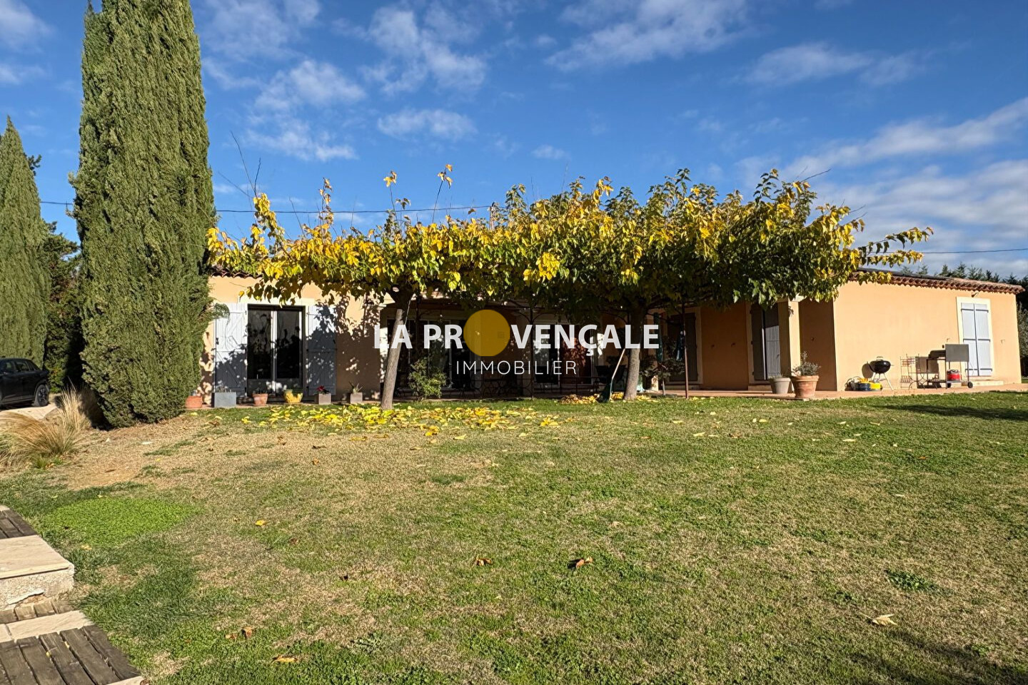 Agence immobilière de LA Provençale Trets