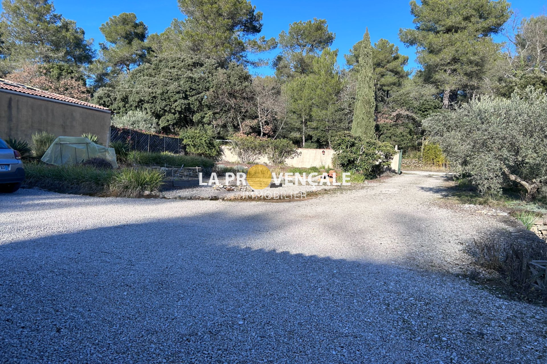 Agence immobilière de LA Provençale Trets