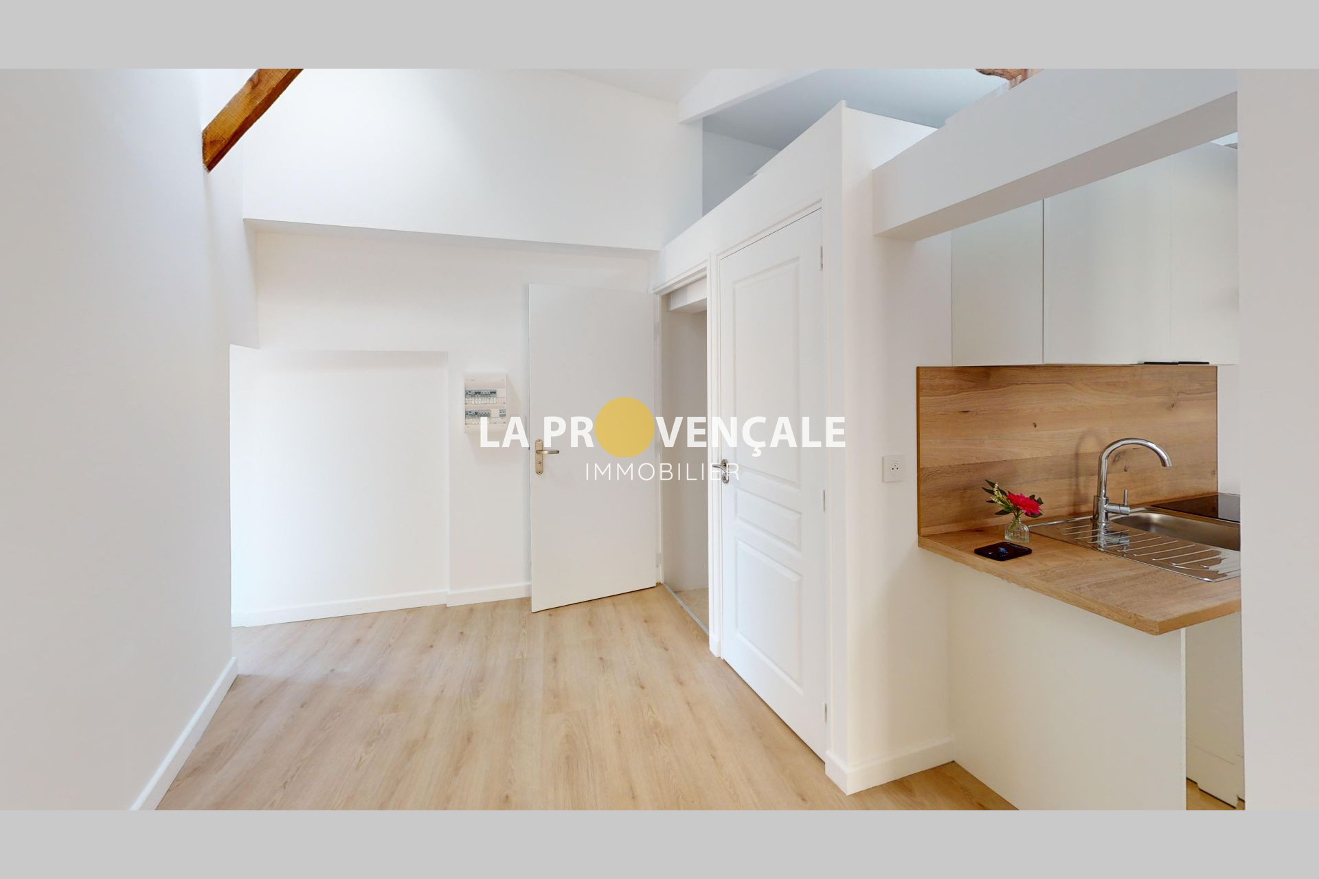 Agence immobilière de LA Provençale Trets