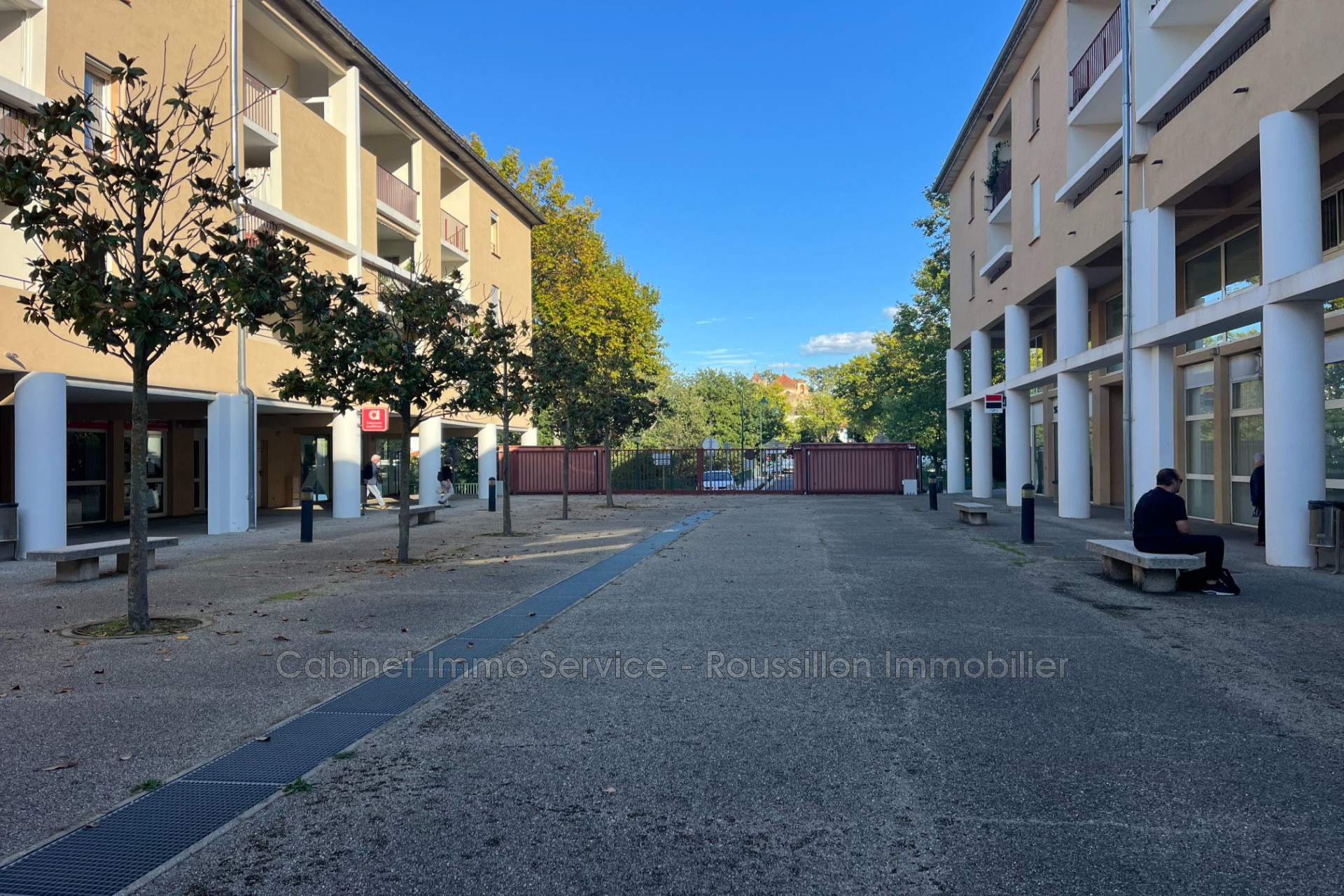 Agence immobilière de Cabinet Immo Service - Roussillon Immobilier