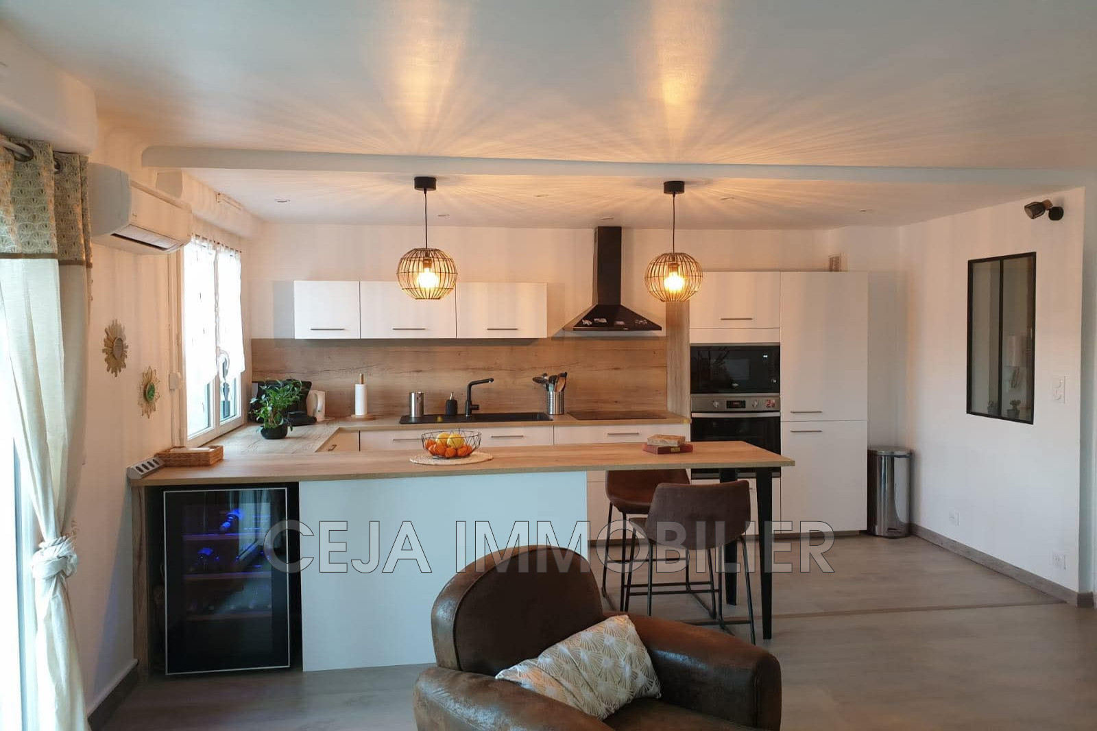 Agence immobilière de Immo 83 LOCAVIA