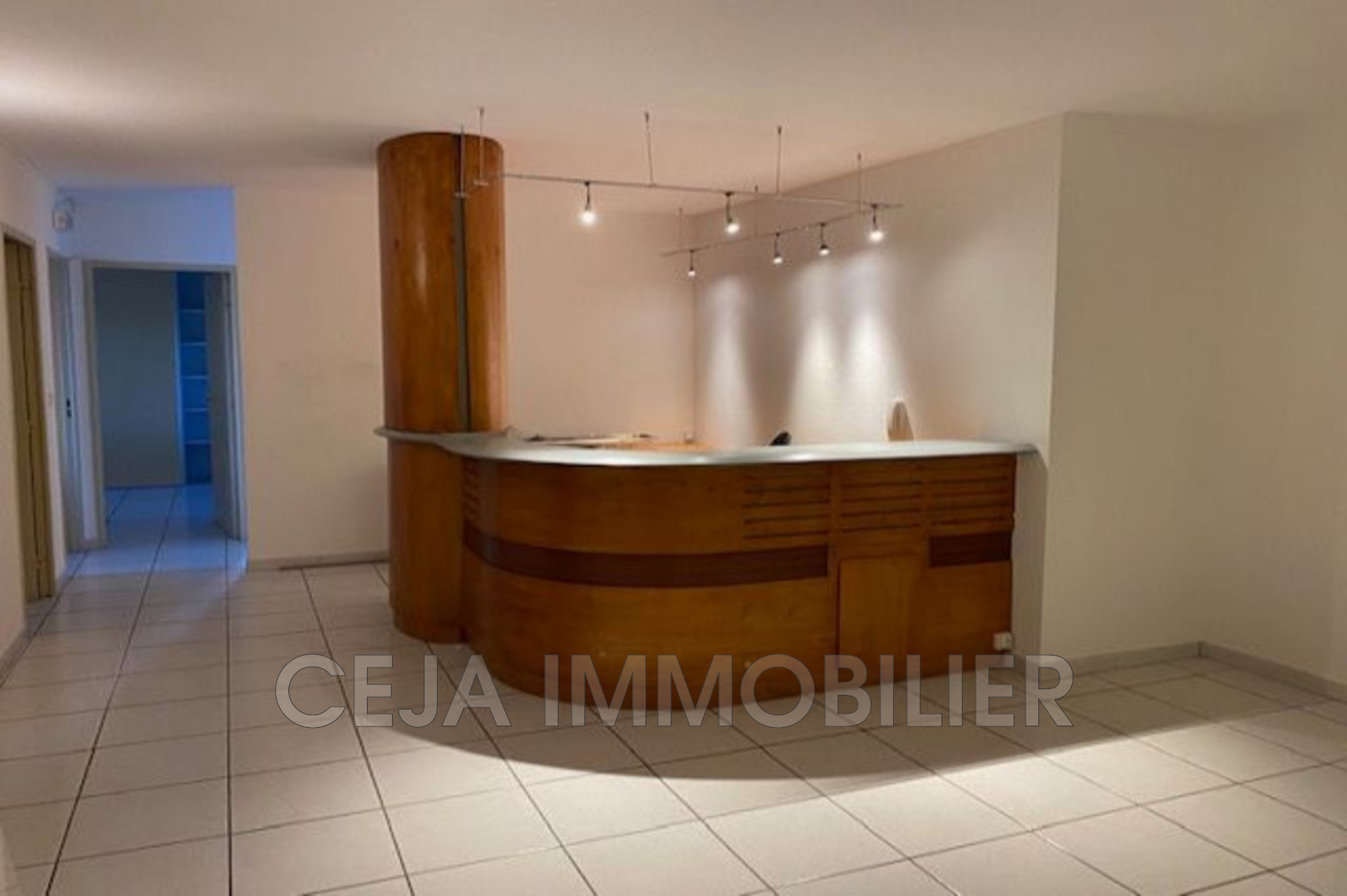 Agence immobilière de Immo 83 LOCAVIA