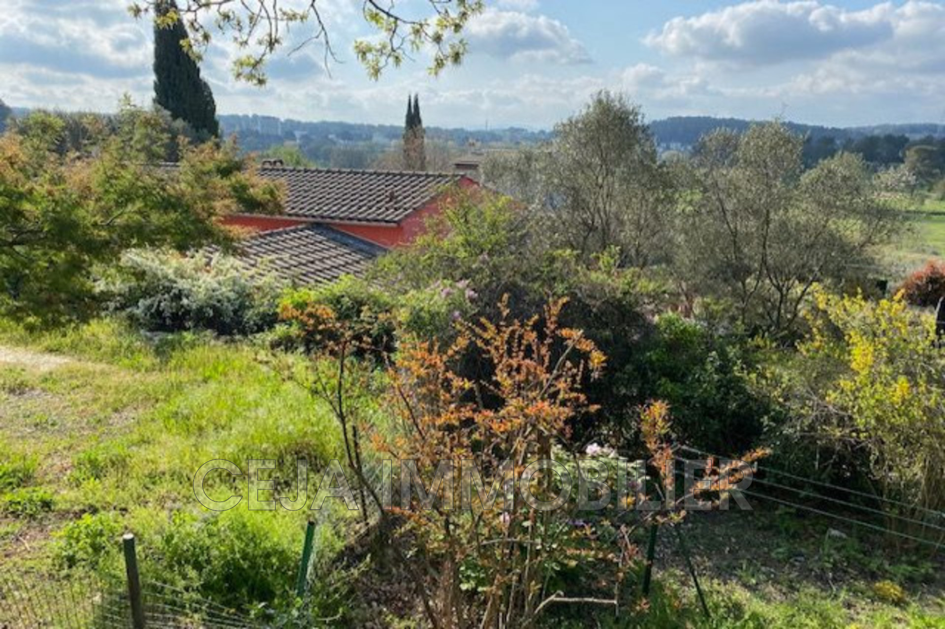 Agence immobilière de Immo 83 LOCAVIA