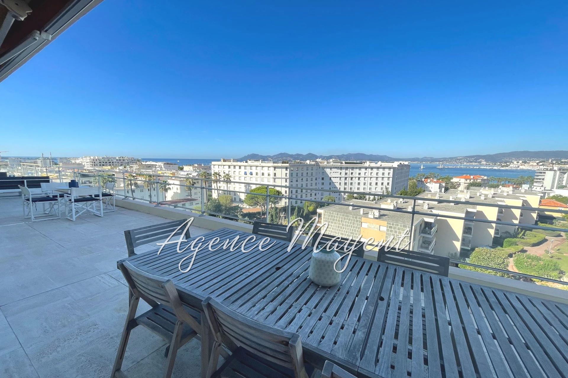 Agence immobilière de Agence Mayent