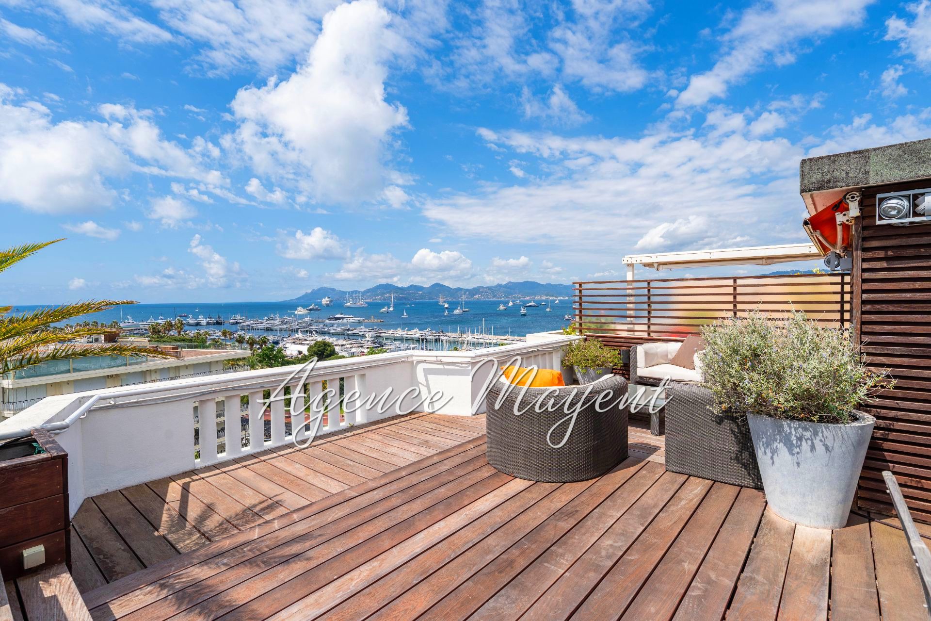 Agence immobilière de Agence Mayent