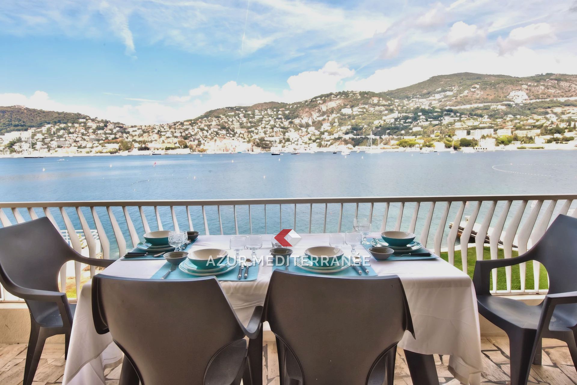 Agence immobilière de Azur Méditerranée