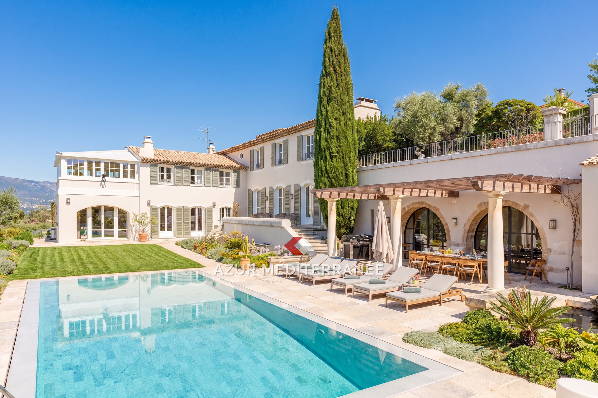 Agence immobilière de Azur Méditerranée