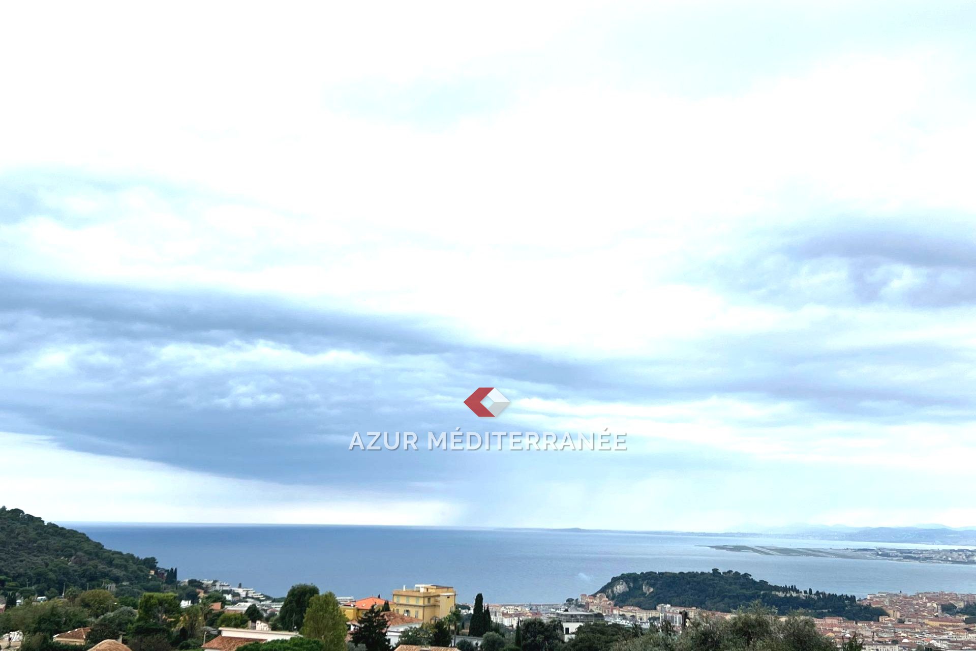 Agence immobilière de Azur Méditerranée