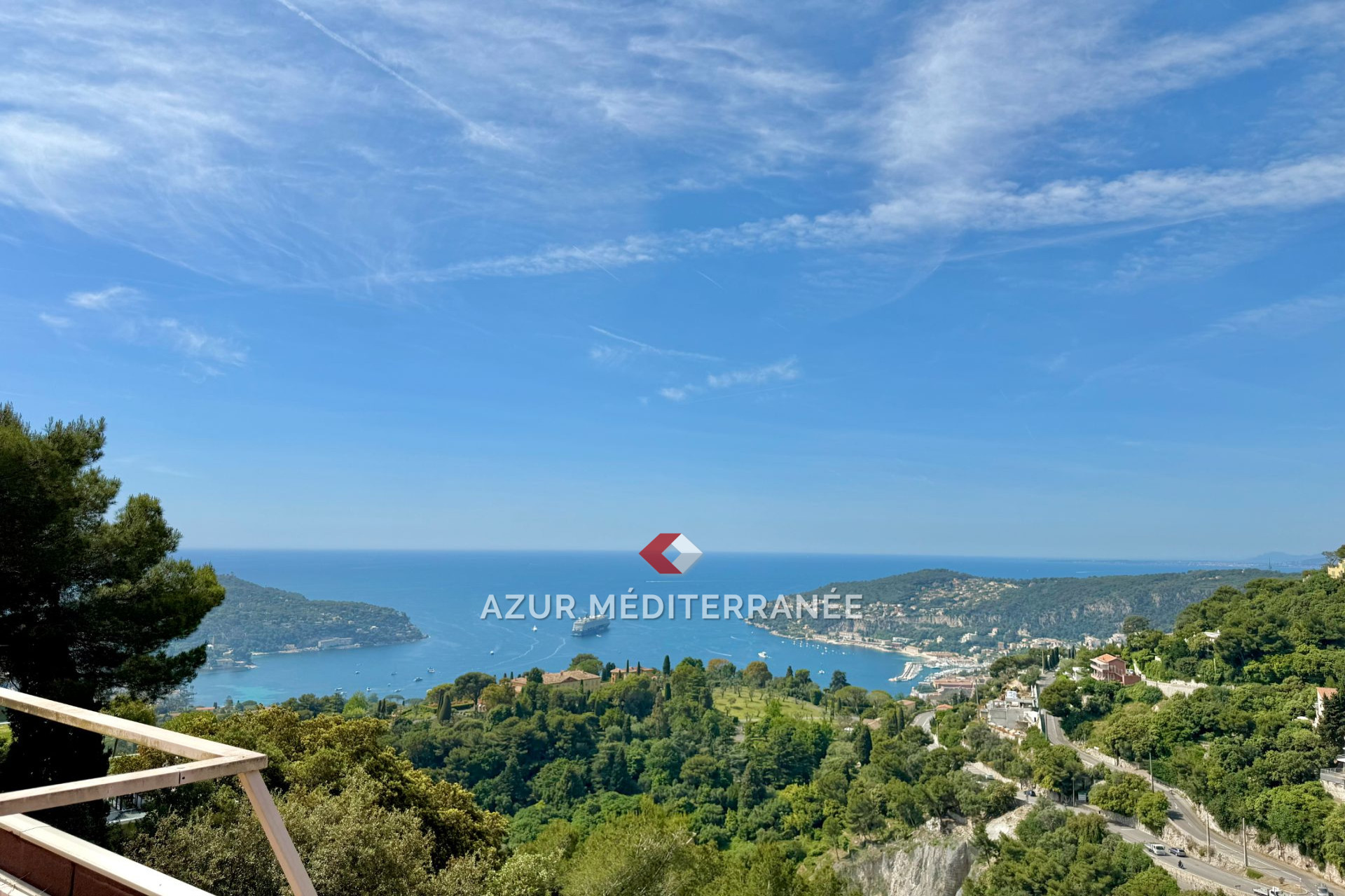 Agence immobilière de Azur Méditerranée