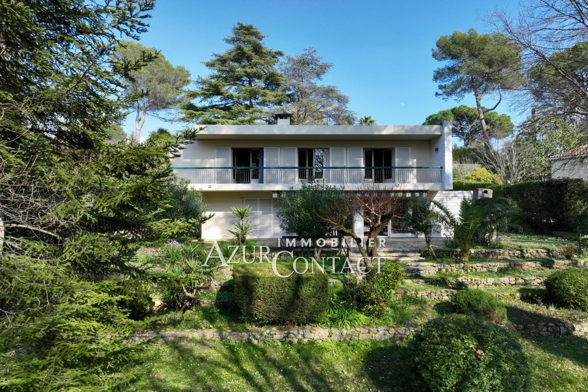 Agence immobilière de Azur Contact Immobilier