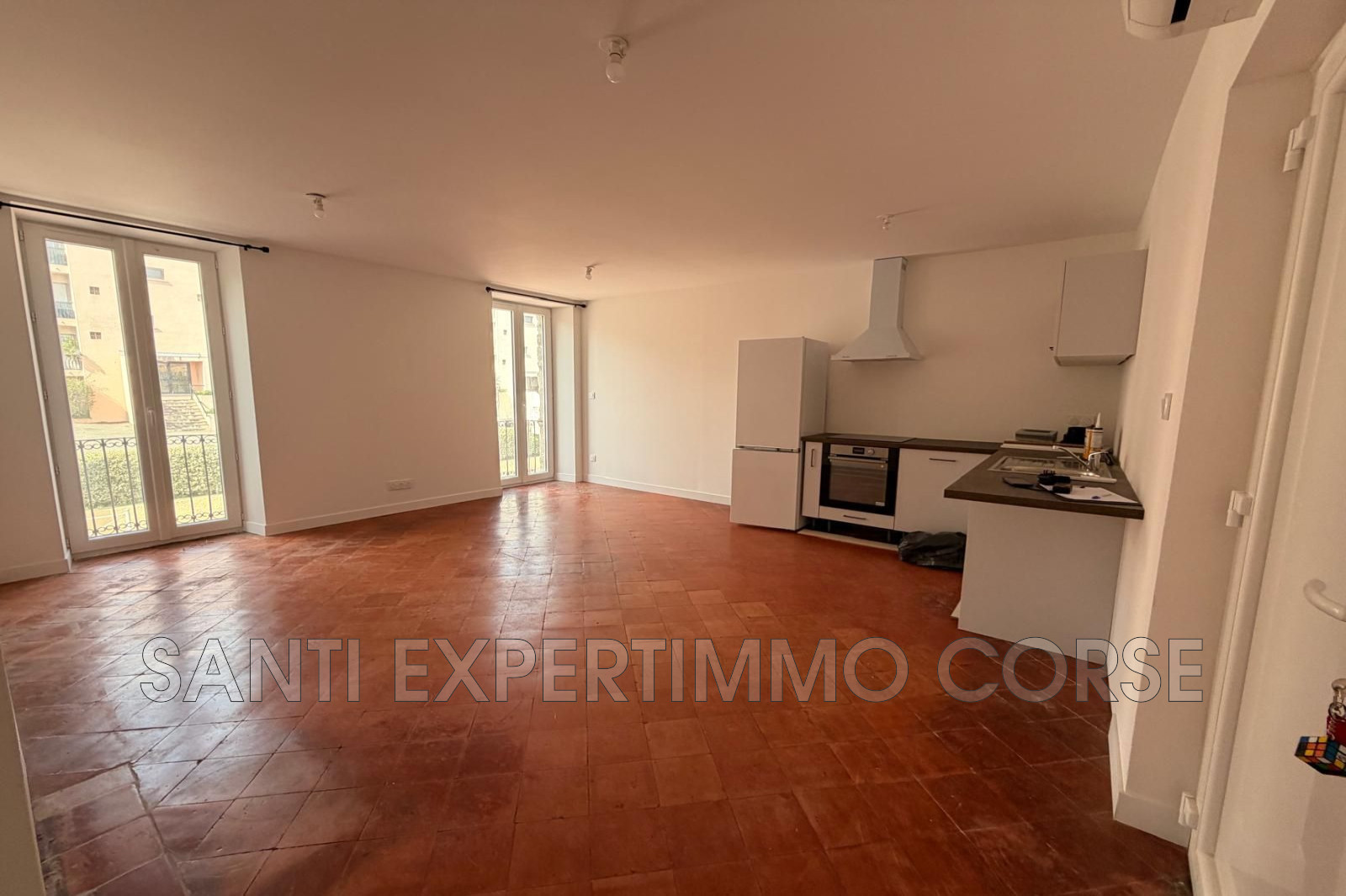 Agence immobilière de Transaction Corse du sud