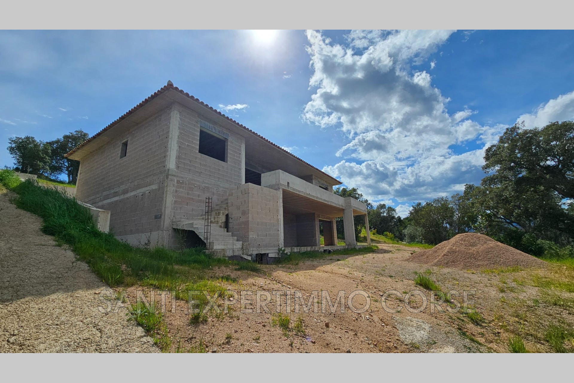 Agence immobilière de Transaction Corse du sud