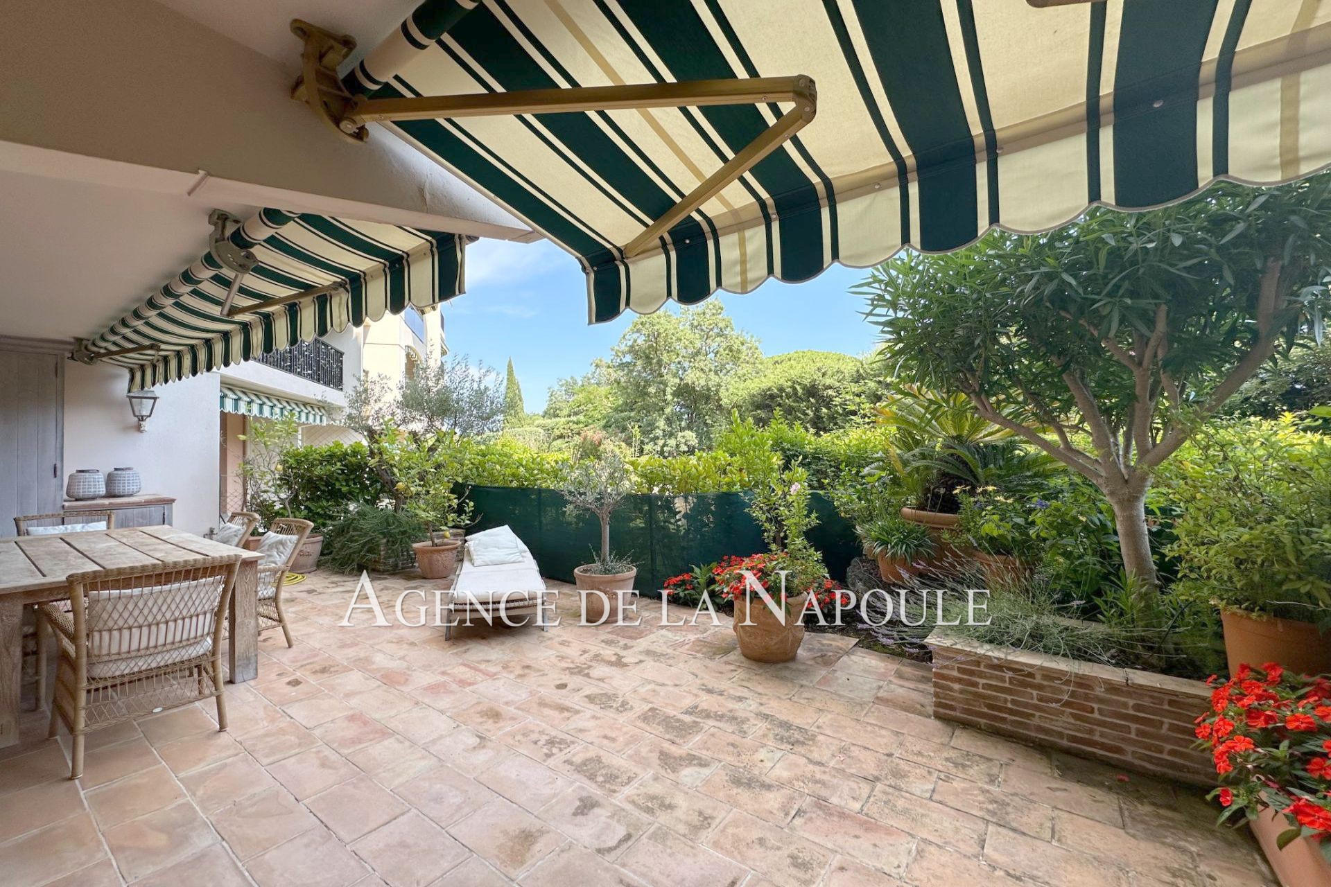 Agence immobilière de Agence de la Napoule