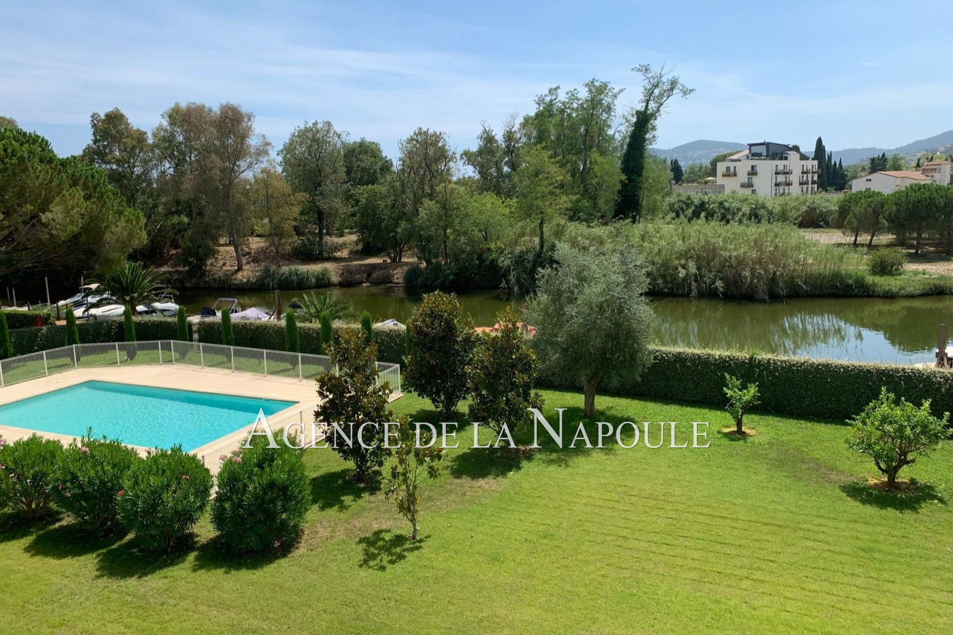 Agence immobilière de Agence de la Napoule