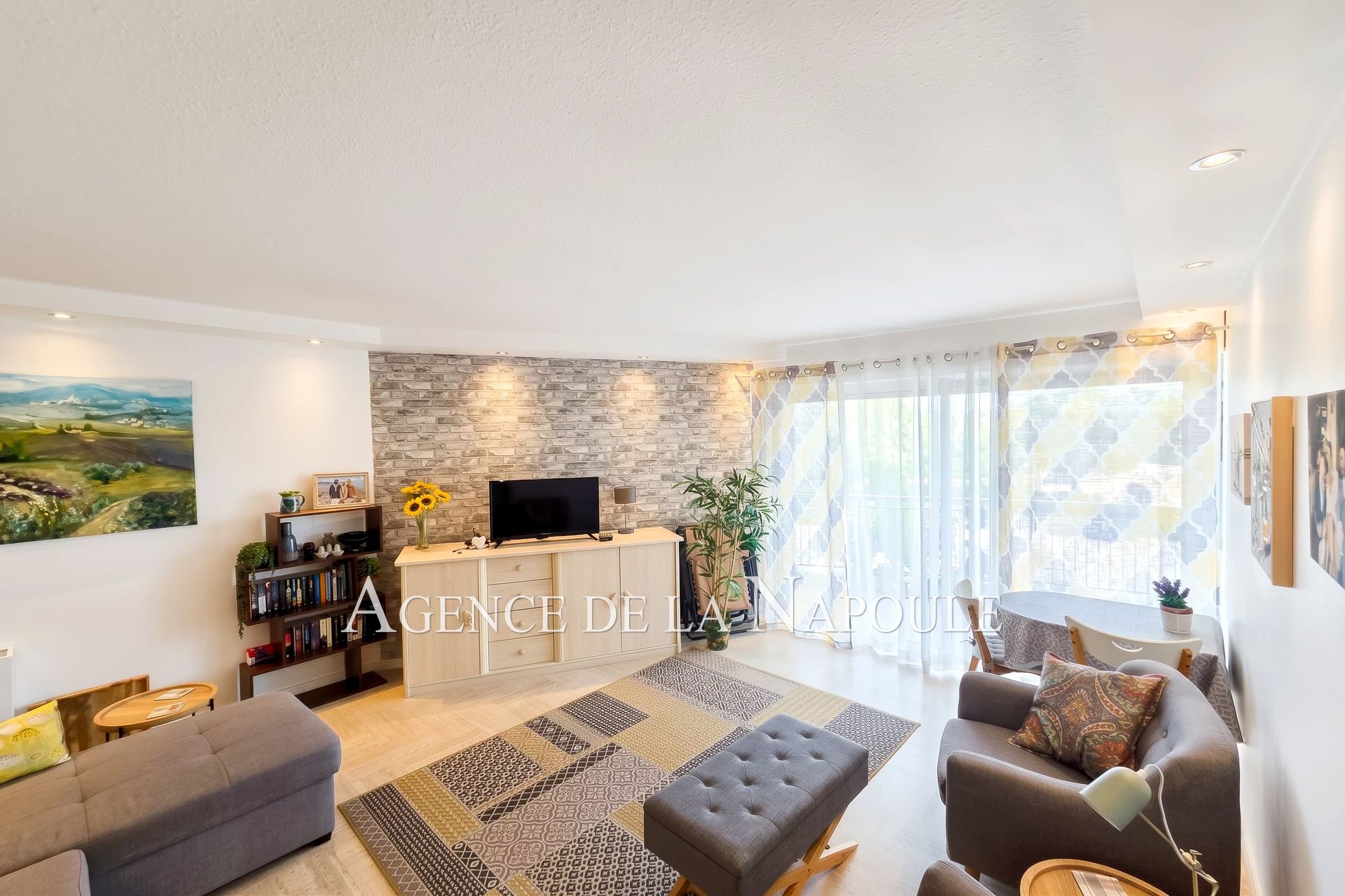 Agence immobilière de Agence de la Napoule