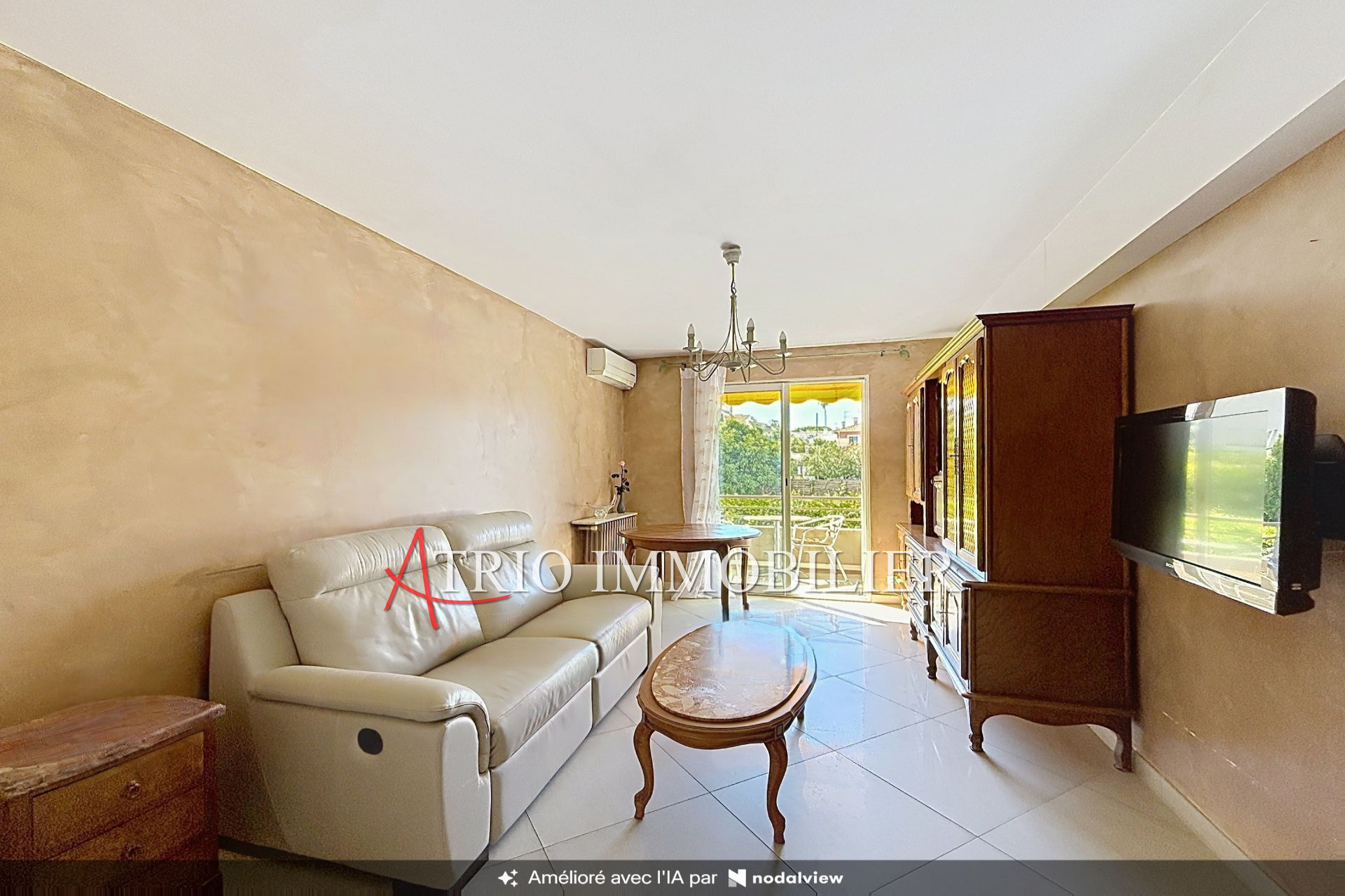 3 pièces traversant avec balcon au calme – Béal, Cagnes-sur-Me
