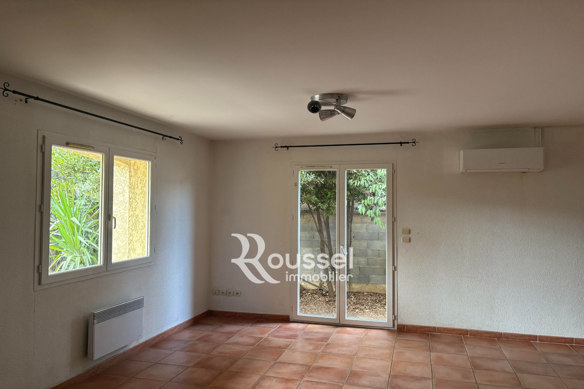 Agence immobilière de Roussel Immobilier Poussan