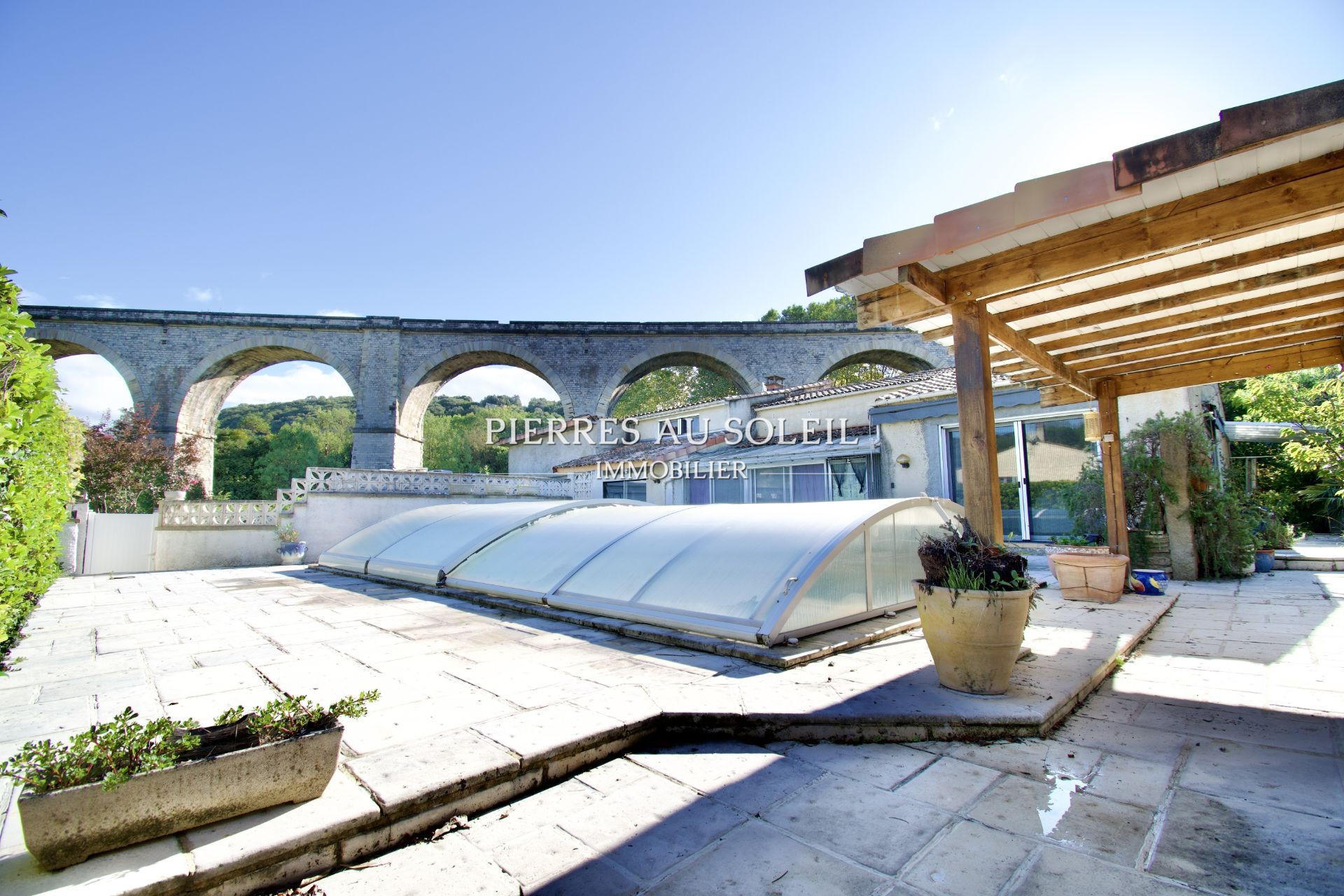 Agence immobilière de AGENCE PIERRES AU SOLEIL - Sarl IMAURICE