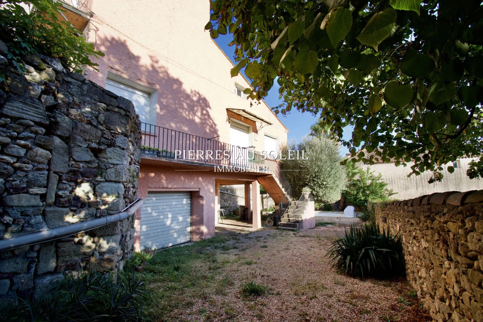 Agence immobilière de AGENCE PIERRES AU SOLEIL - Sarl IMAURICE