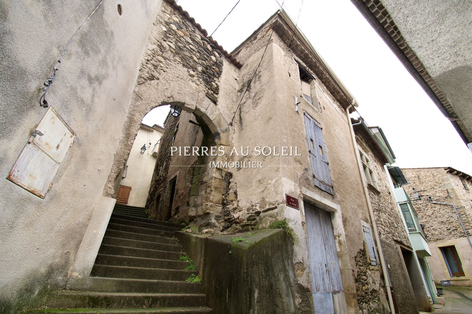 Agence immobilière de AGENCE PIERRES AU SOLEIL - Sarl IMAURICE