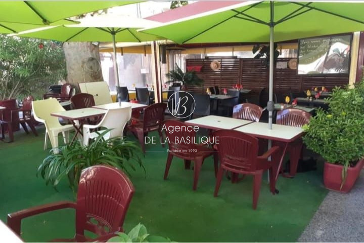 Agence immobilière de Agence de la basilique