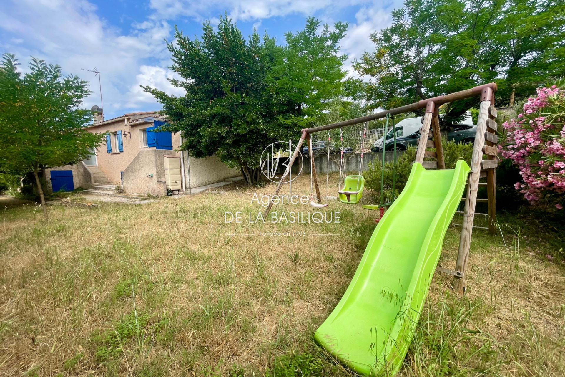 Agence immobilière de Agence de la basilique