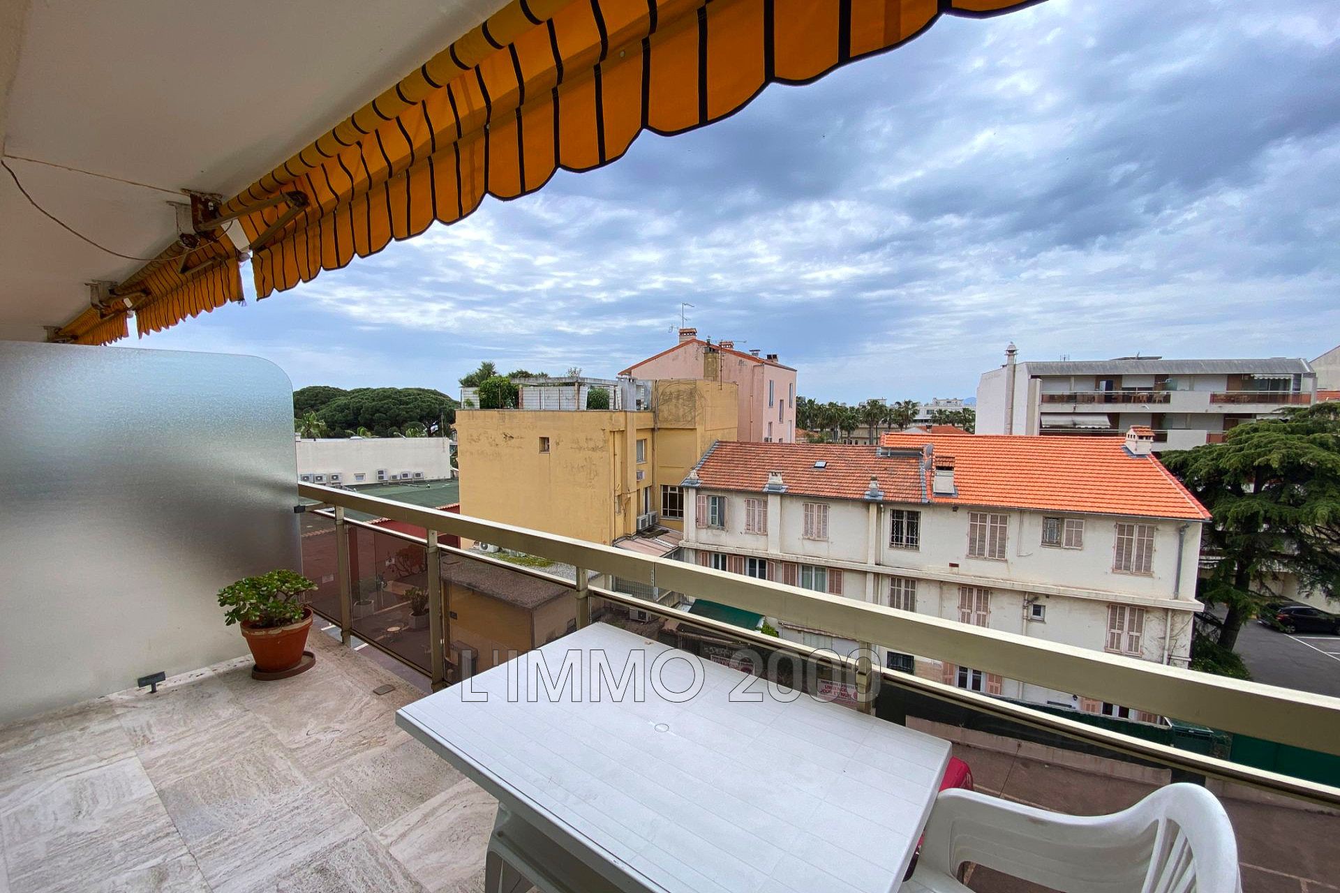 Agence immobilière de L'IMMO 2000