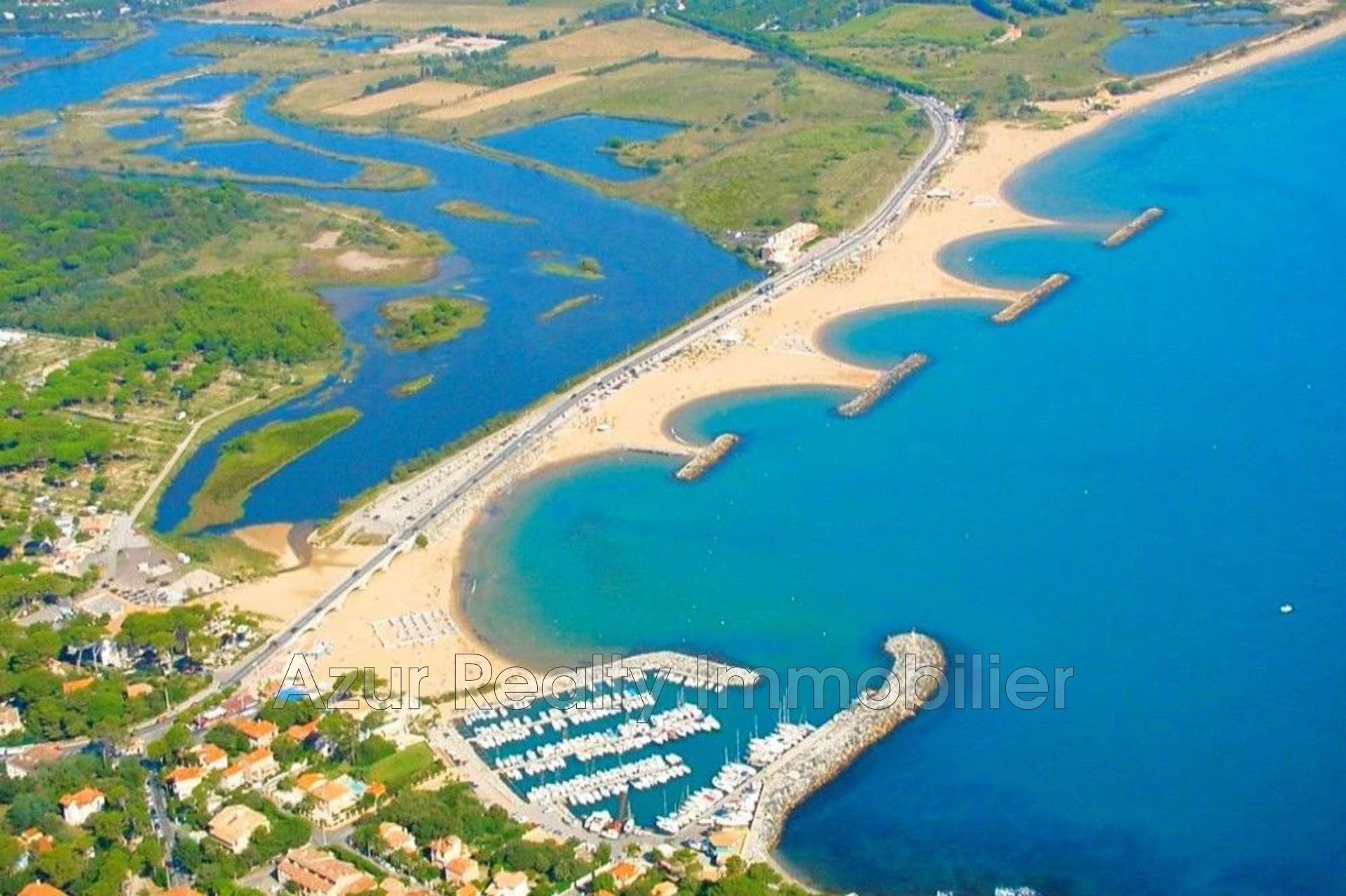 Agence immobilière de Azur Realty