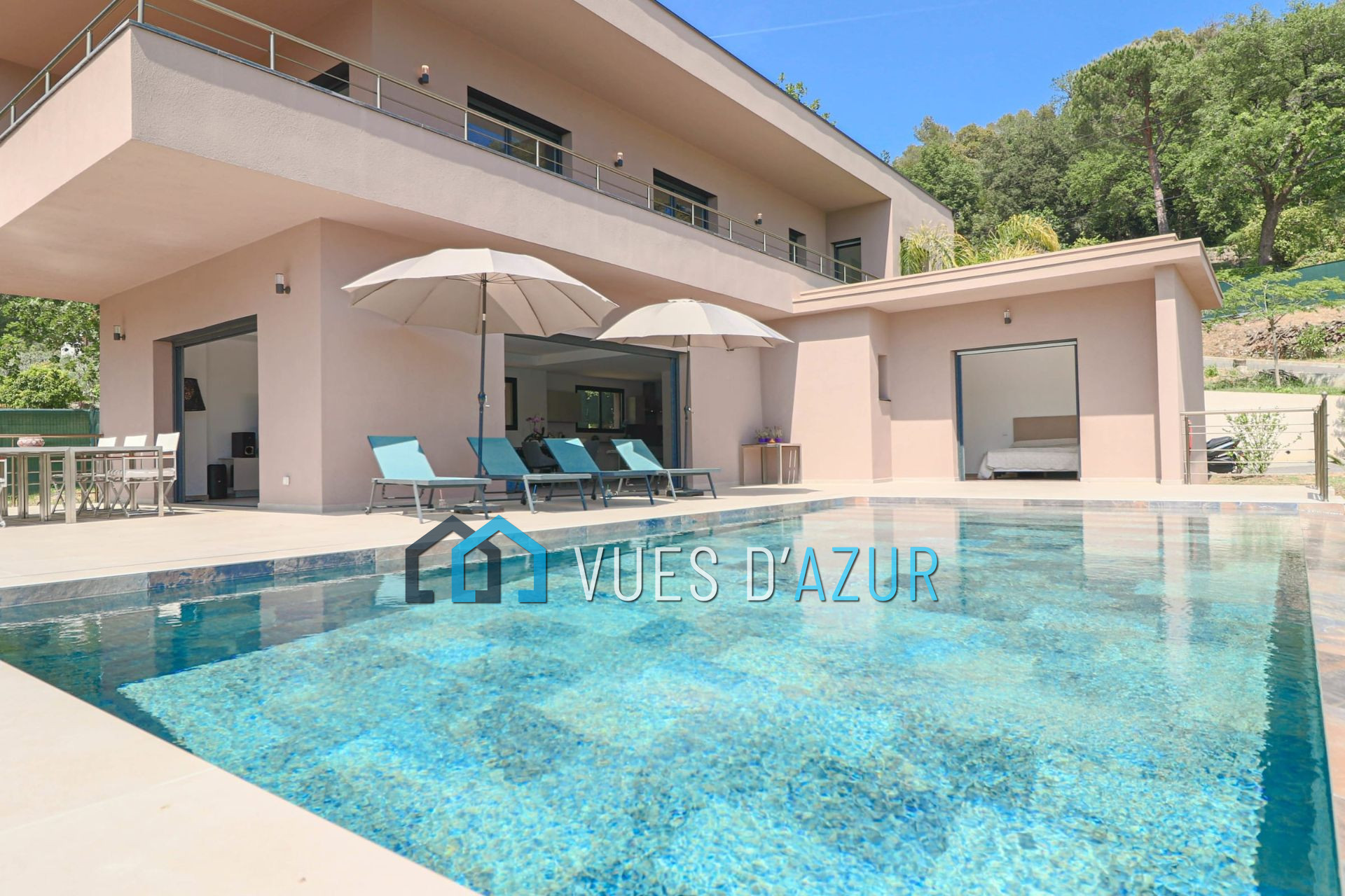 Agence immobilière de VUES D'AZUR