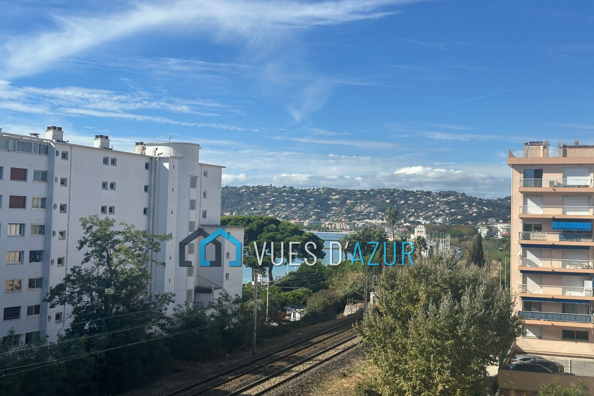 Agence immobilière de VUES D'AZUR