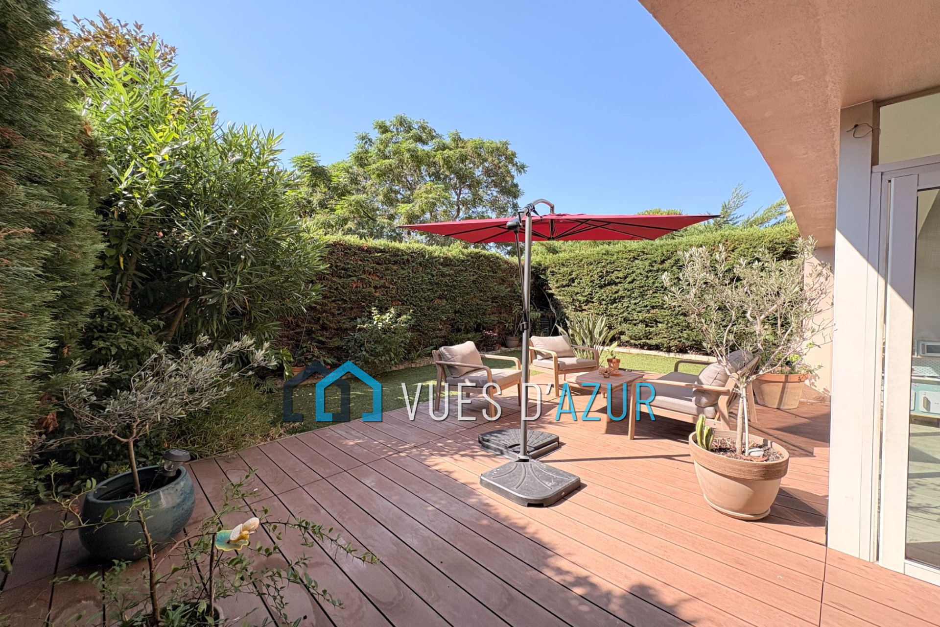 Agence immobilière de VUES D'AZUR