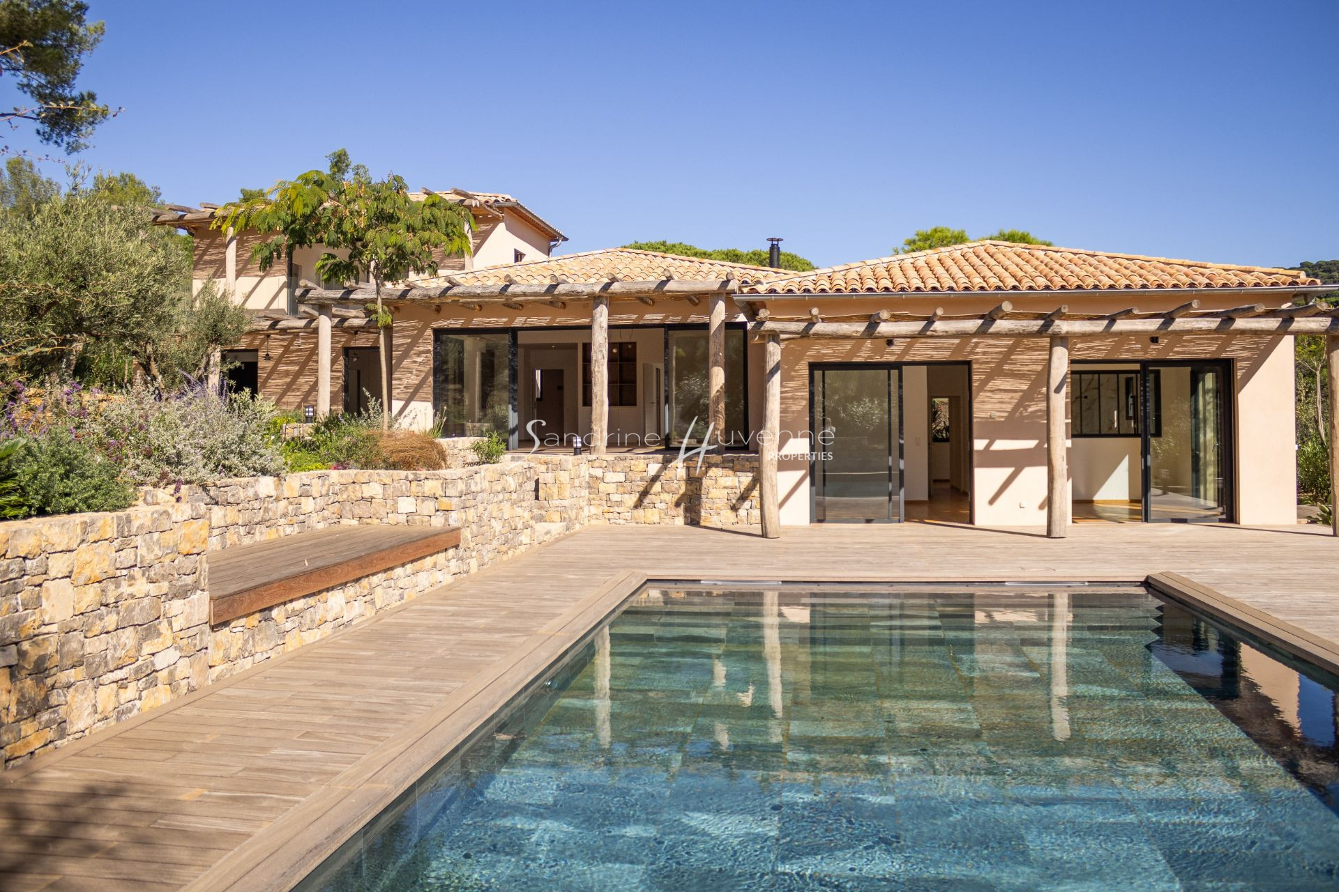 Agence immobilière de Sandrine Huvenne Properties