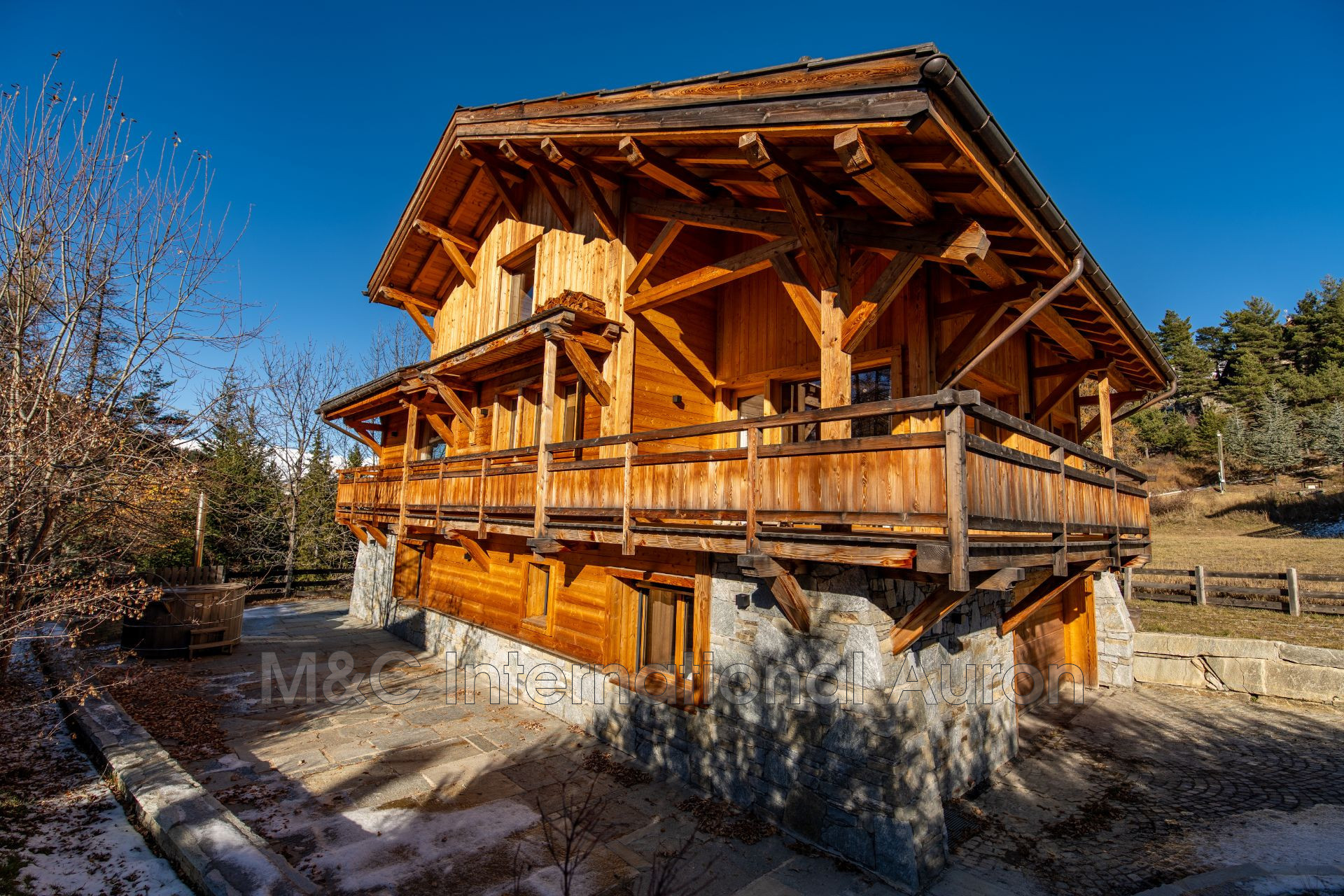 Agence immobilière de M&C International Auron