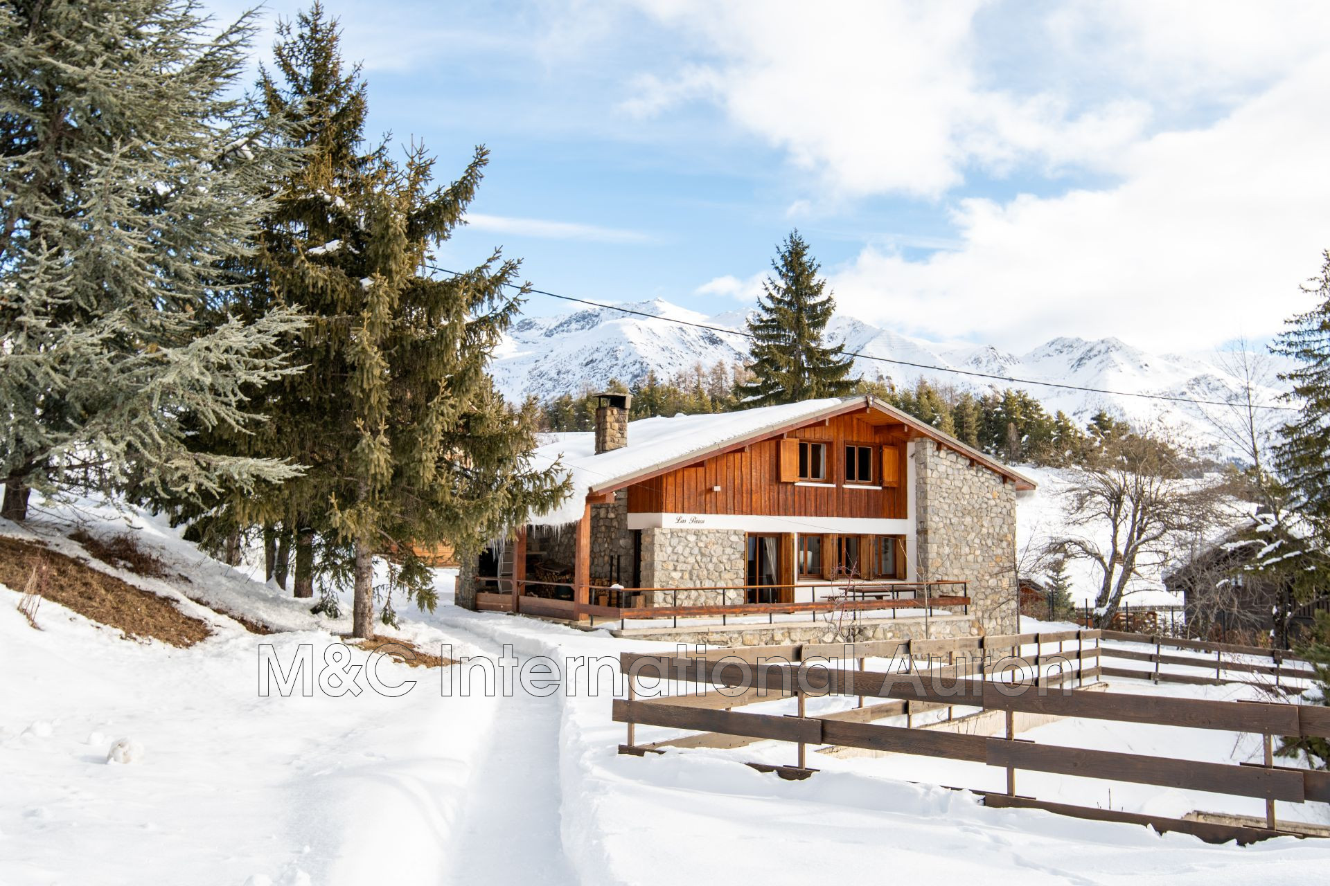 Agence immobilière de M&C International Auron