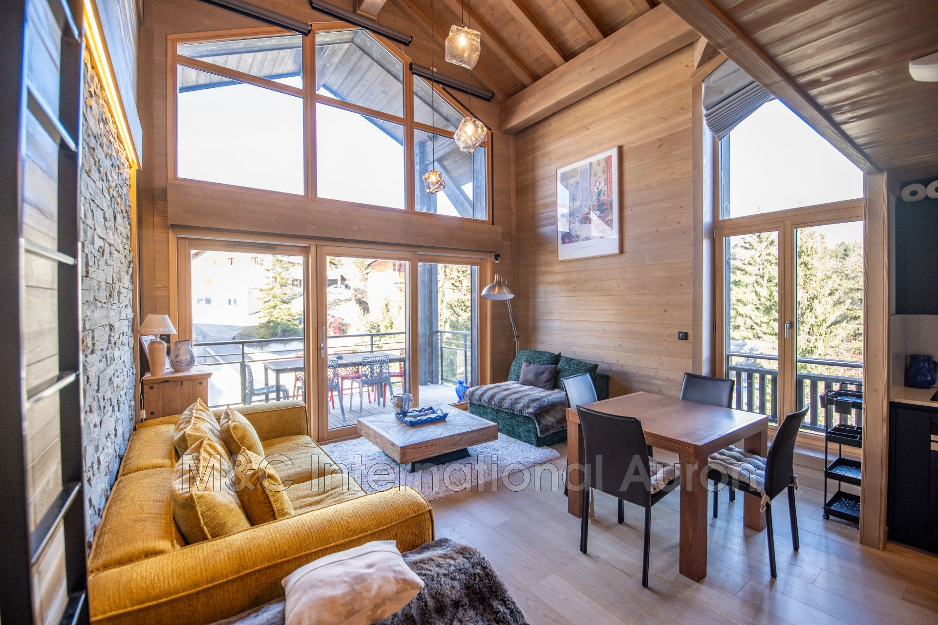 Agence immobilière de M&C International Auron