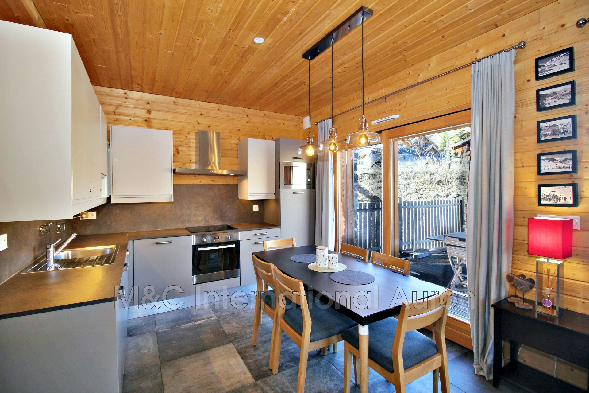 Agence immobilière de M&C International Auron